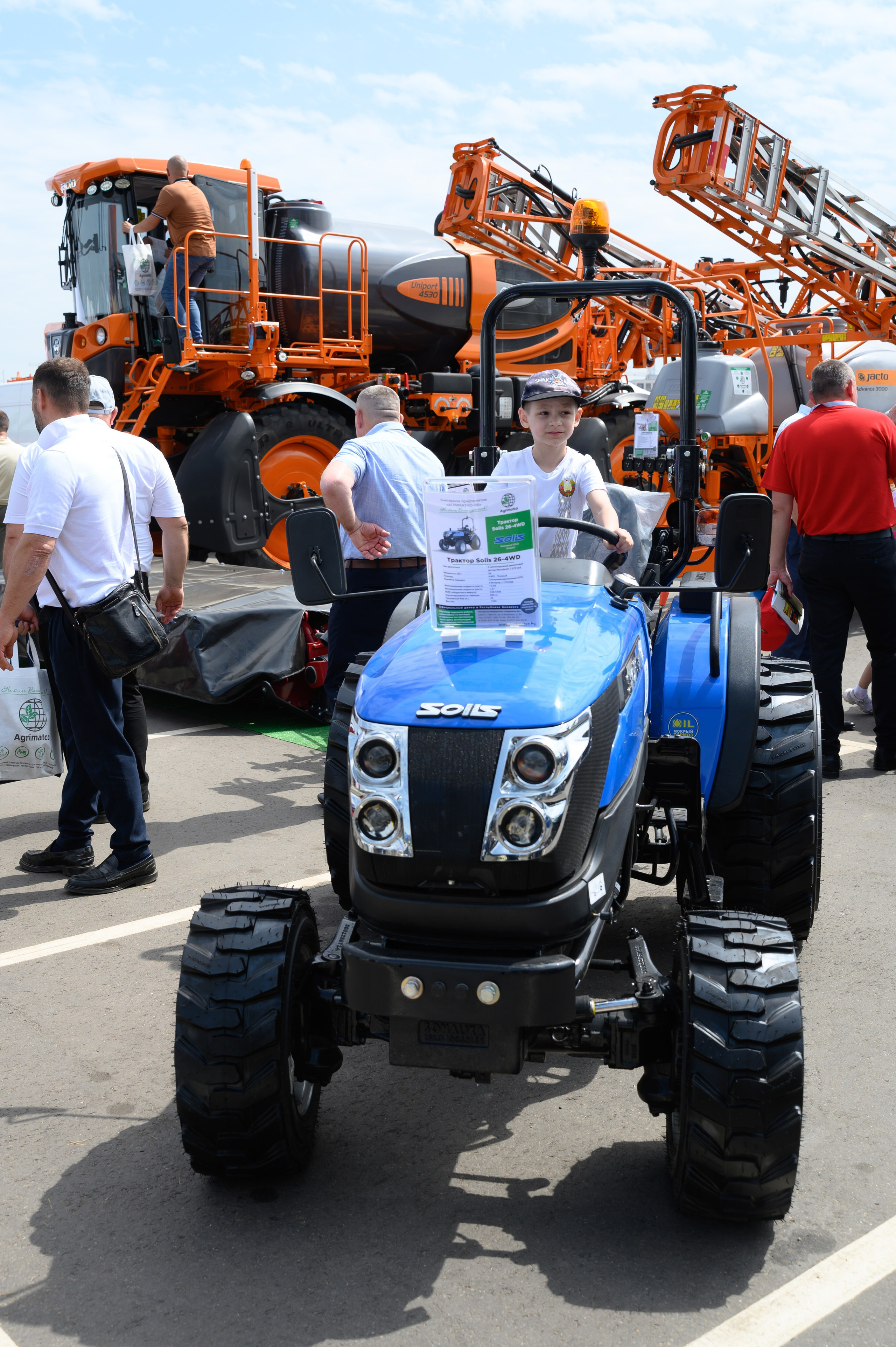 Агровыставка. Фотоуслуги, услуги фотографа, фотографирование важных событий