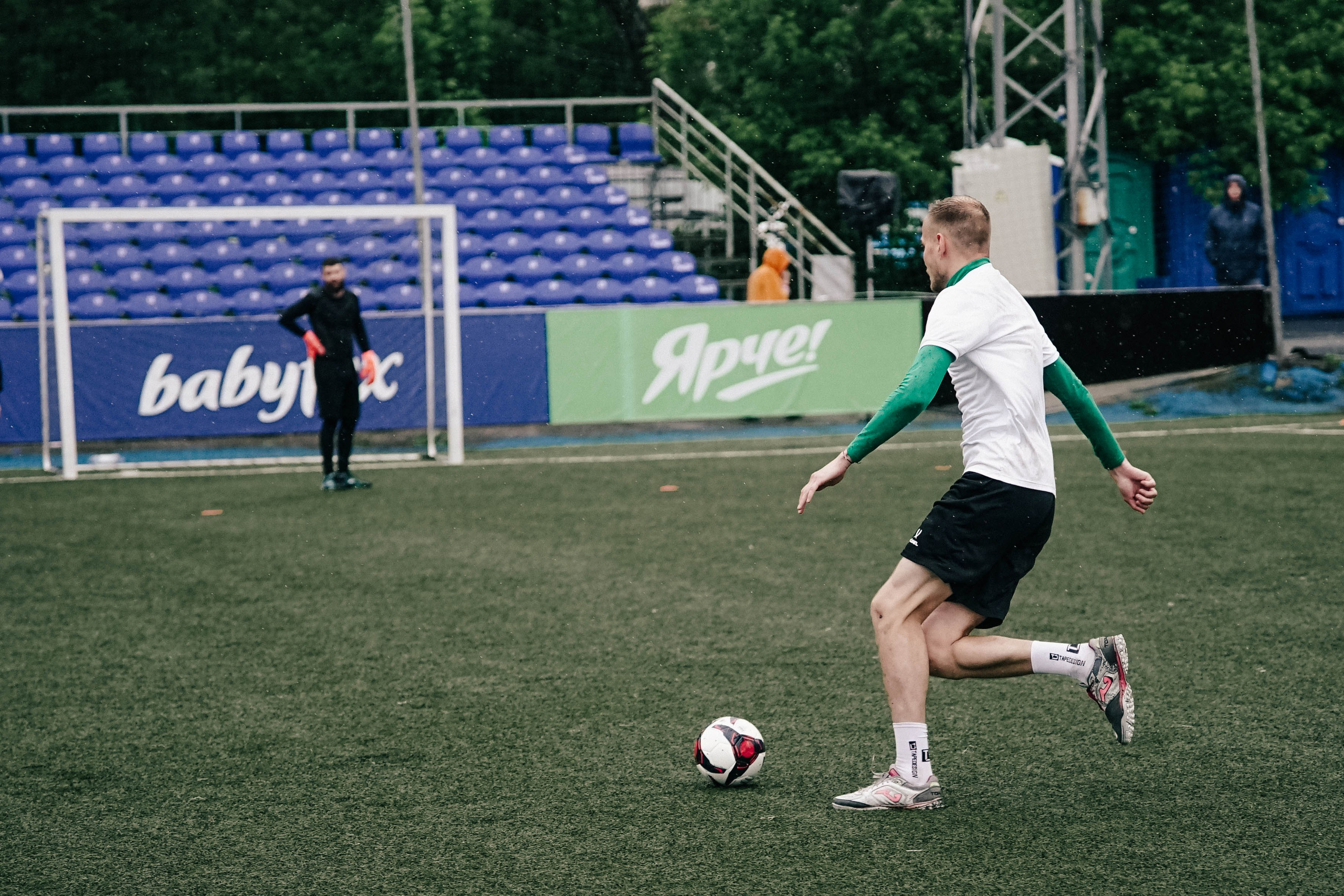 SPORT SHOOTS. Awes fram