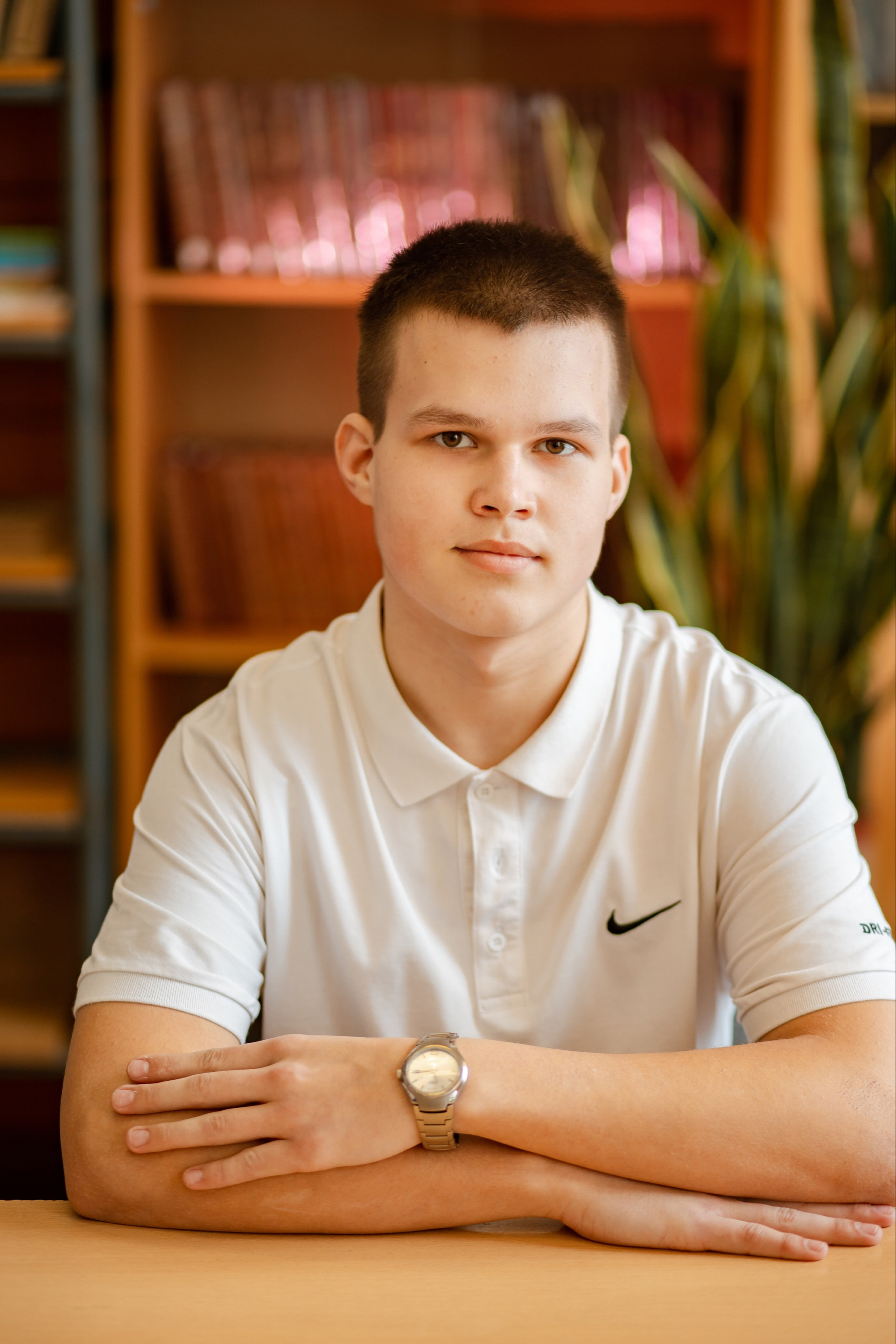 Академическая СОШ, 9 класс. Студия выпускных альбомов Остров