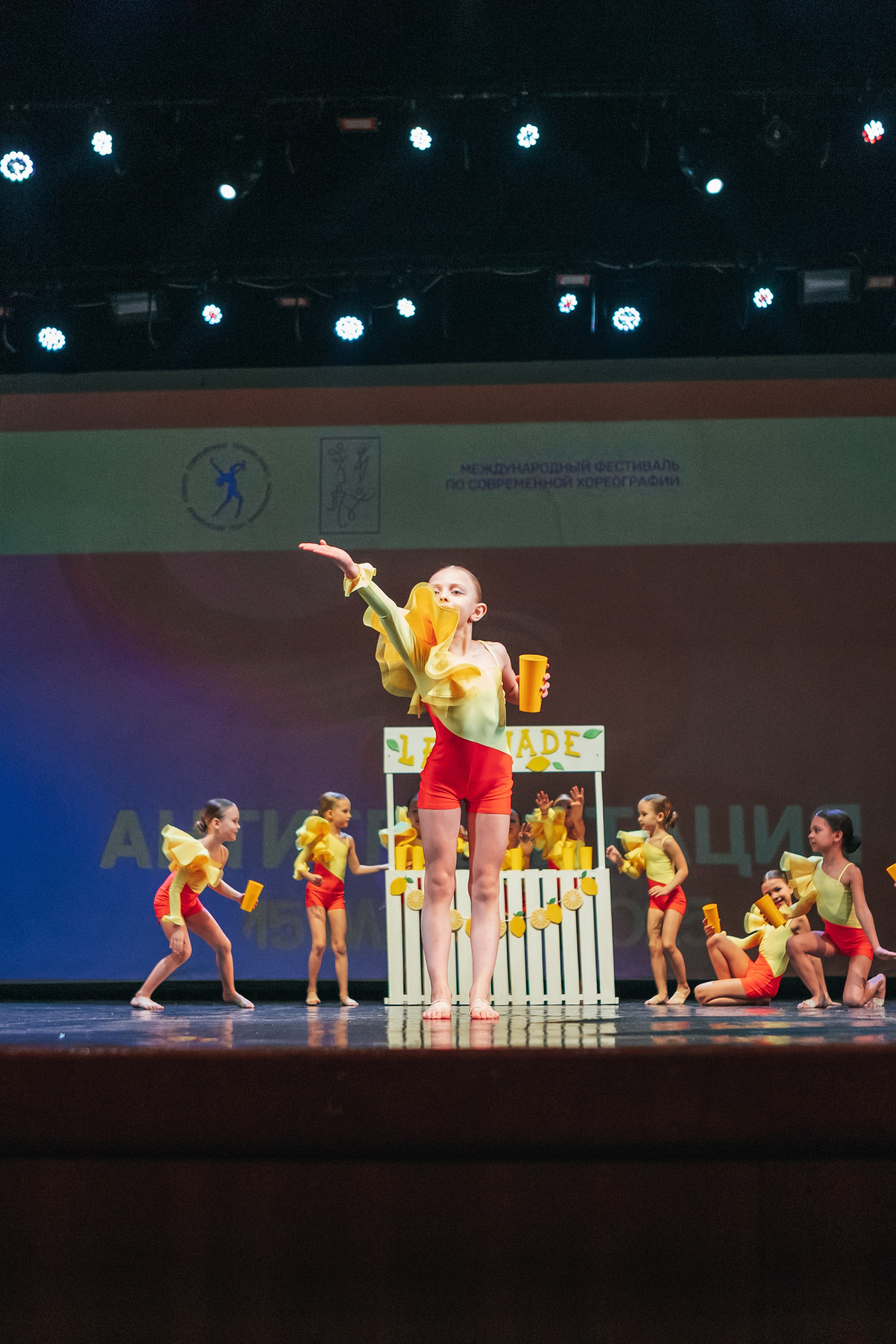 Антигравитация 2025. Семейный и детский фотограф в г. Новосибирске Макеева Анастасия