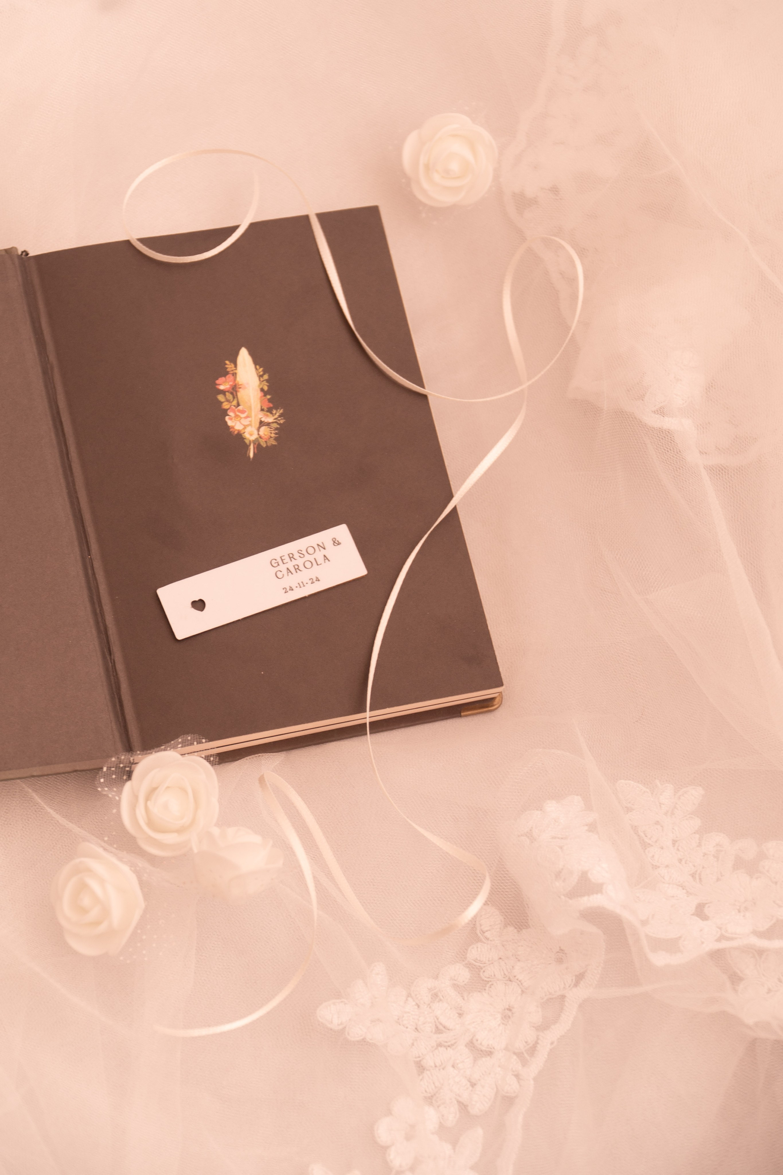 Carola & Gerson. Wedding Photographer in Barcelona and Medellin