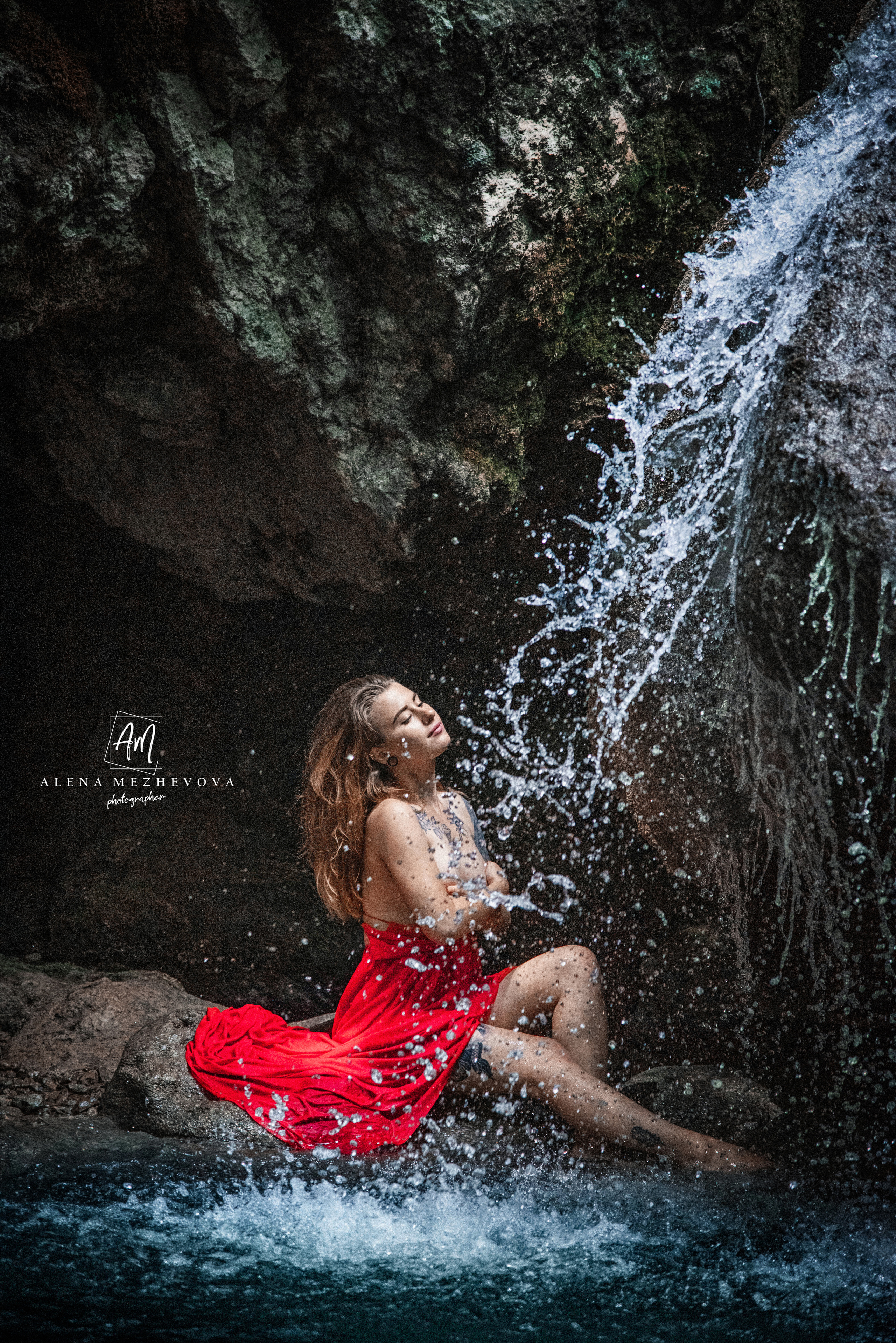 Фотосессия на водопадах. Свадебный и семейный фотограф и видеограф, Крым, Москва, Санкт -Петербург