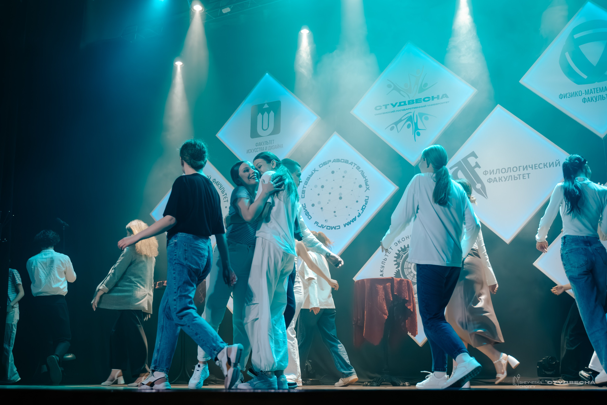 СмолГУ — Студвесна — Концертные программы — День 2. KiPPER Gallery — Фотограф