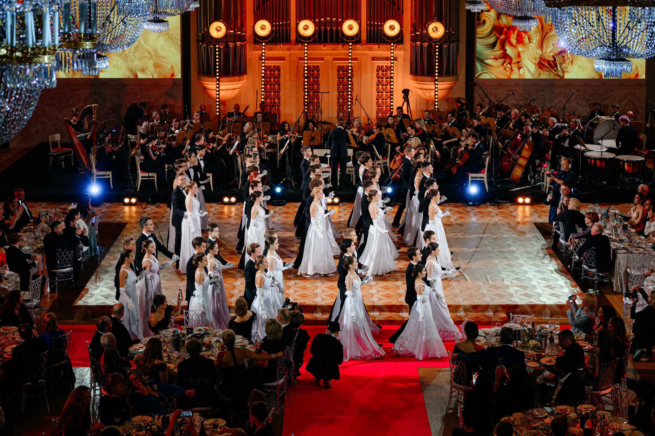 Петровский бал 2025. Коммерческий фотограф в Санкт-Петербурге Анна Кобзарь