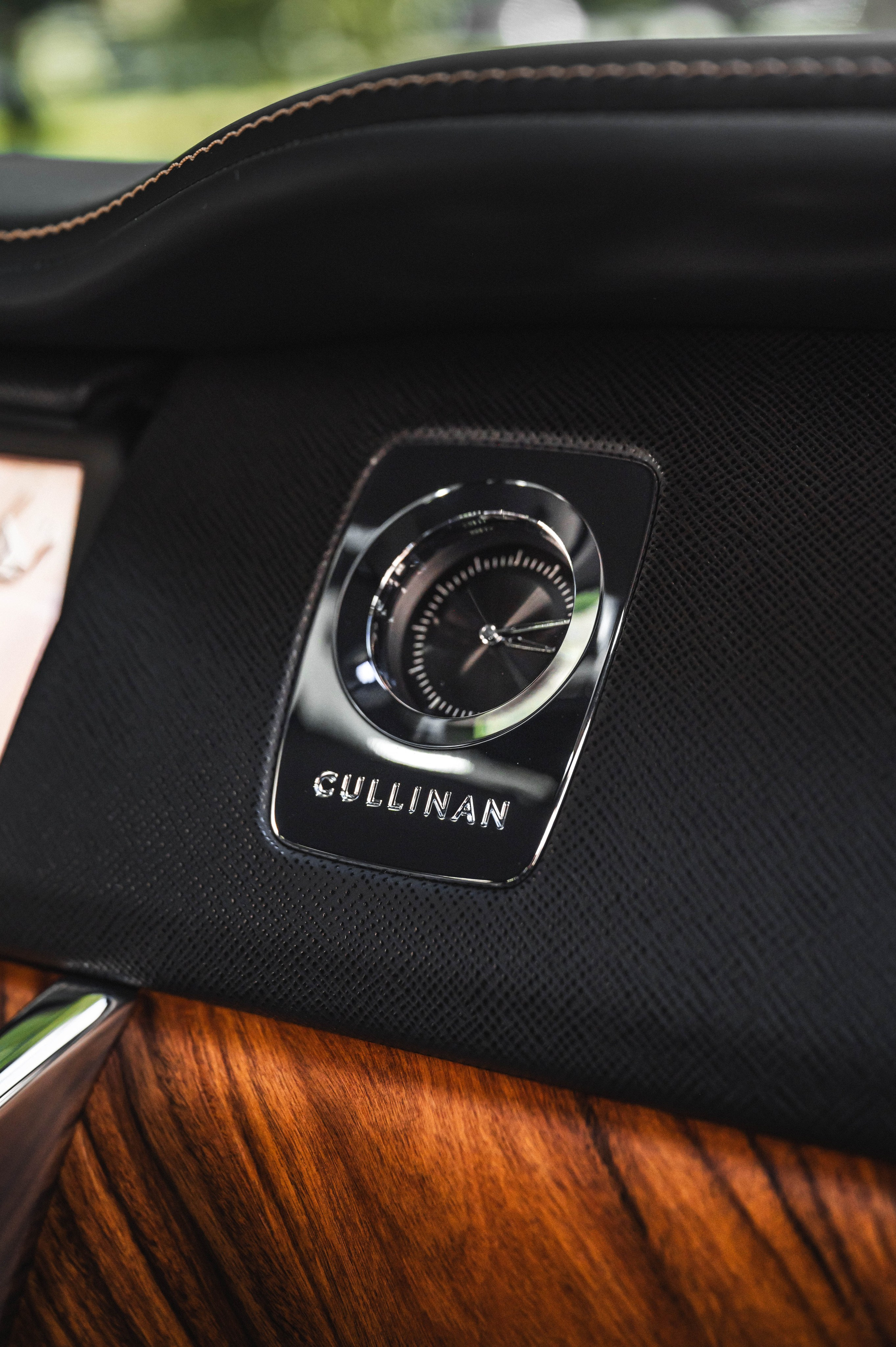 Rolls-Royce Cullinan. Автомобильный фотограф в Москве — Сидоров Дмитрий