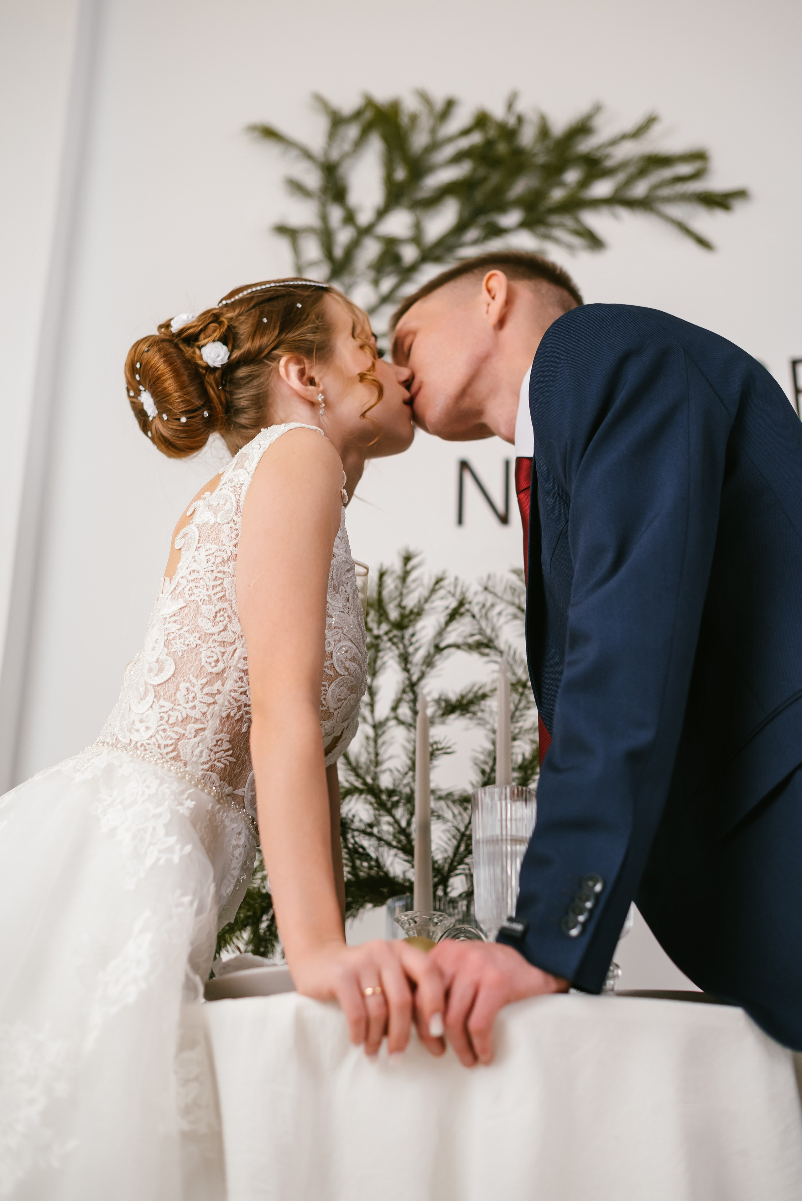 Свадебная фотосессия в фотостудии WOODг. Кемерово