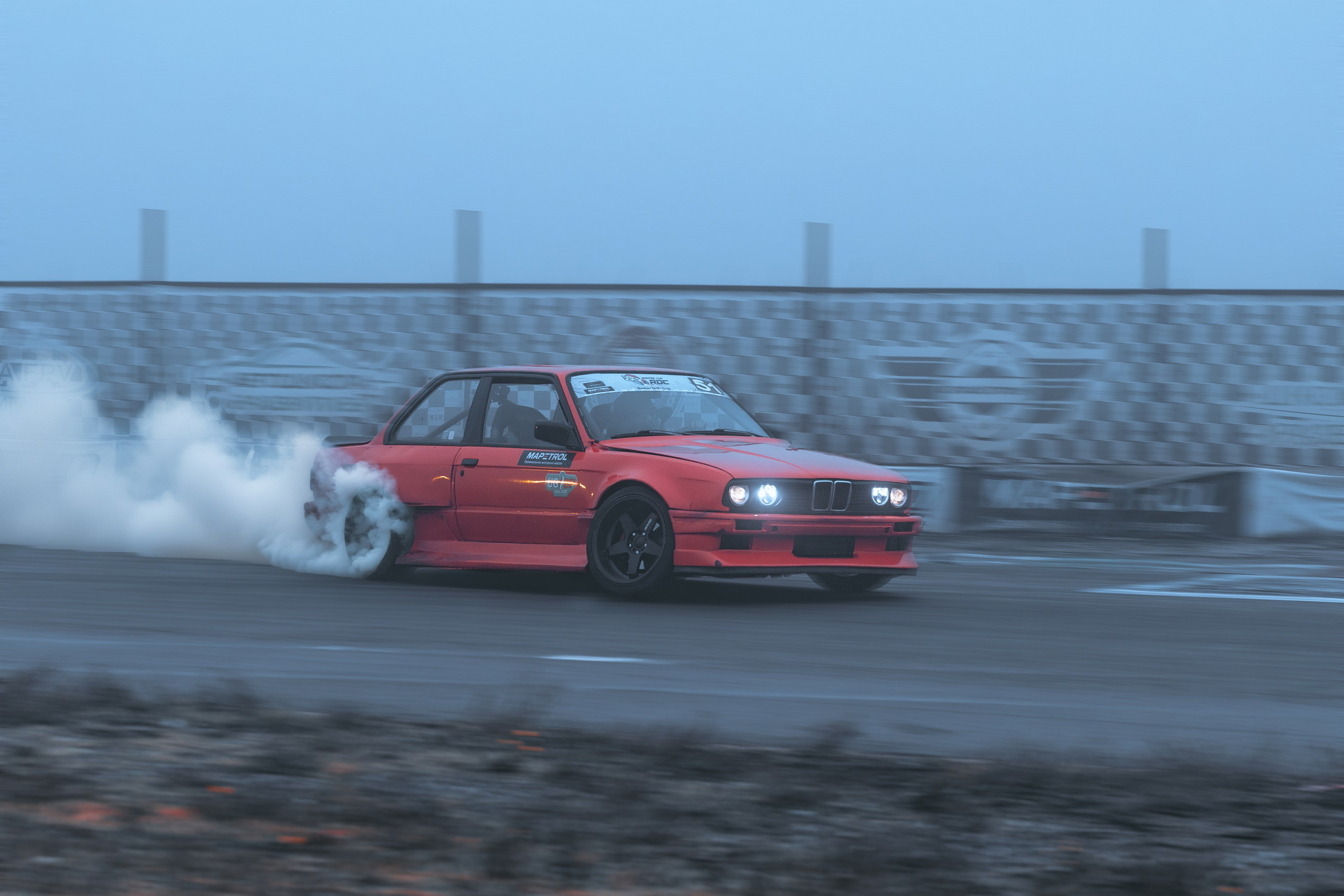 Фотосъёмка профессионального зимнего дрифта в Ростове-на-Дону. Портретный фотограф в Ростове-на-Дону Антон Казарин