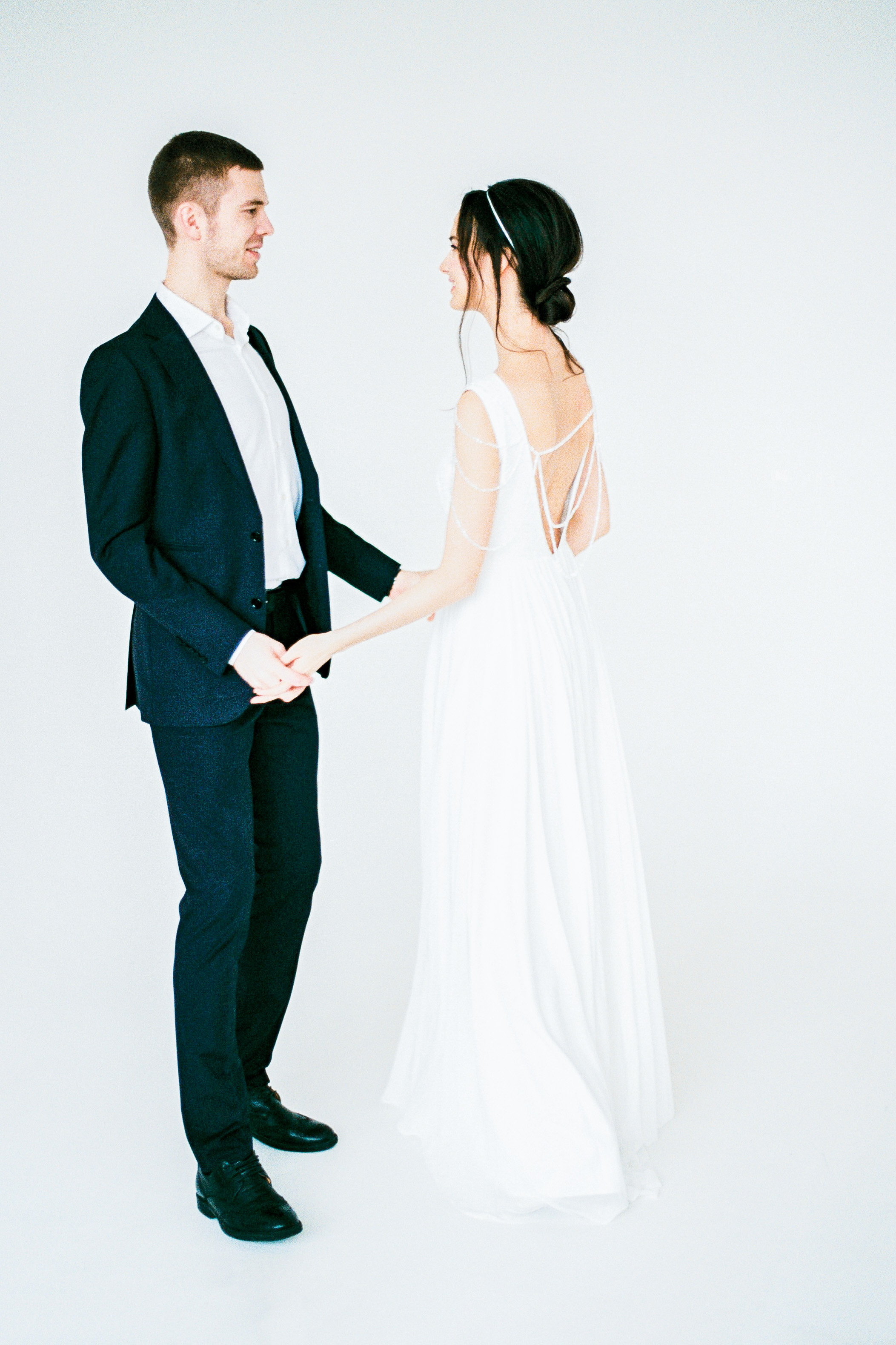 Свадебная фотосессия в студии Москва, камерная свадьба Москва