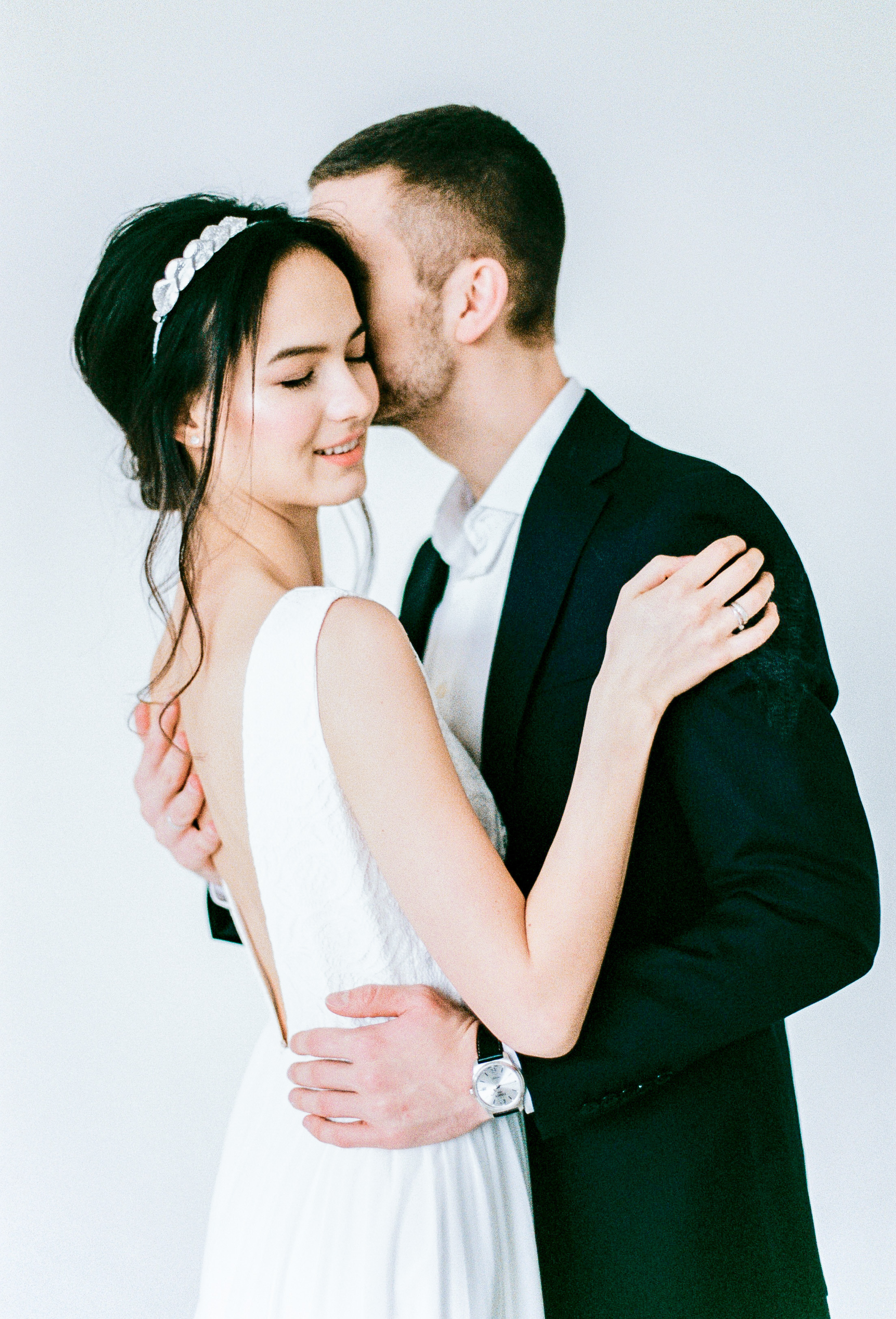 Свадебная фотосессия в студии Москва, камерная свадьба Москва