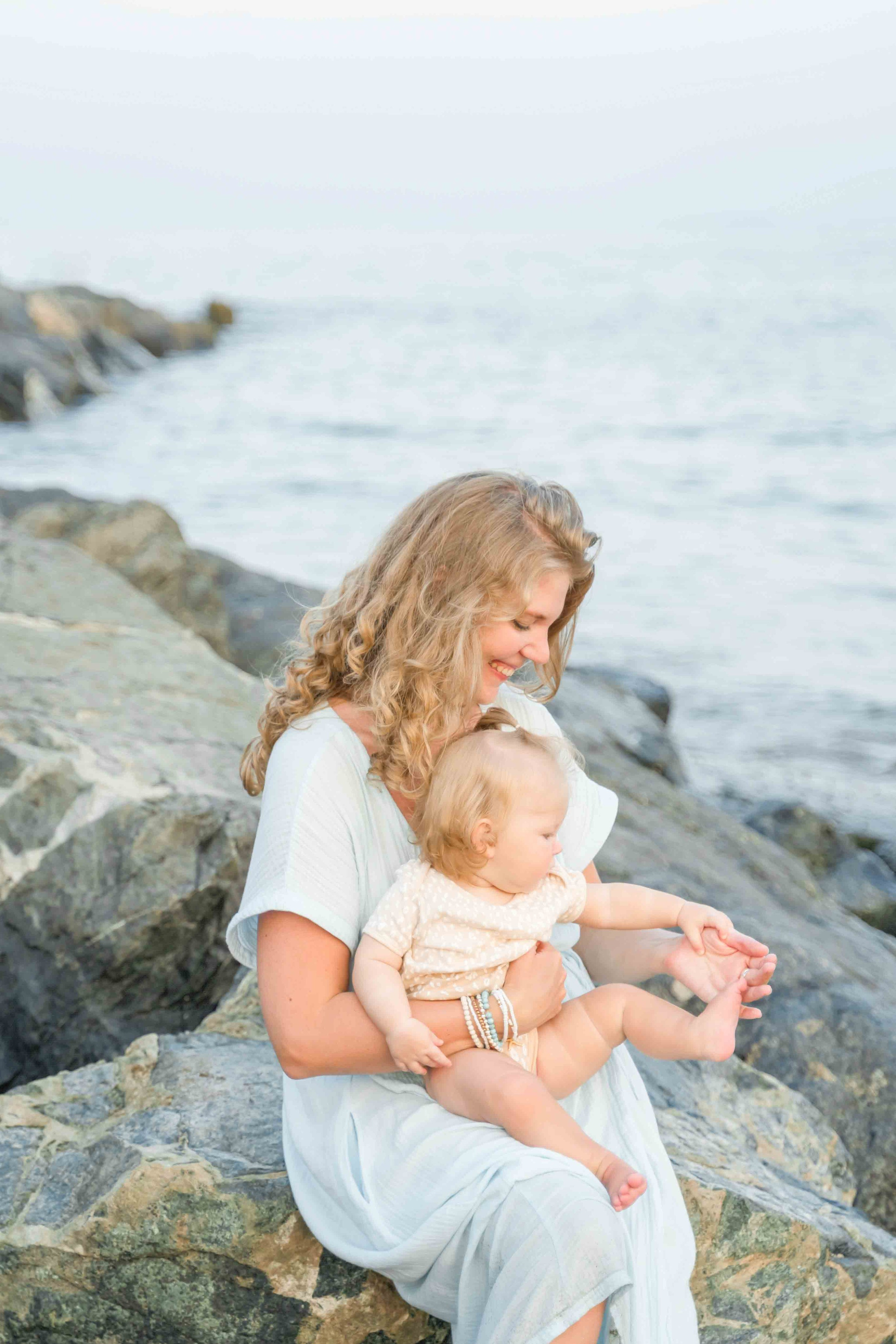 Family photographer in UAE | Abu Dhabi and Dubai