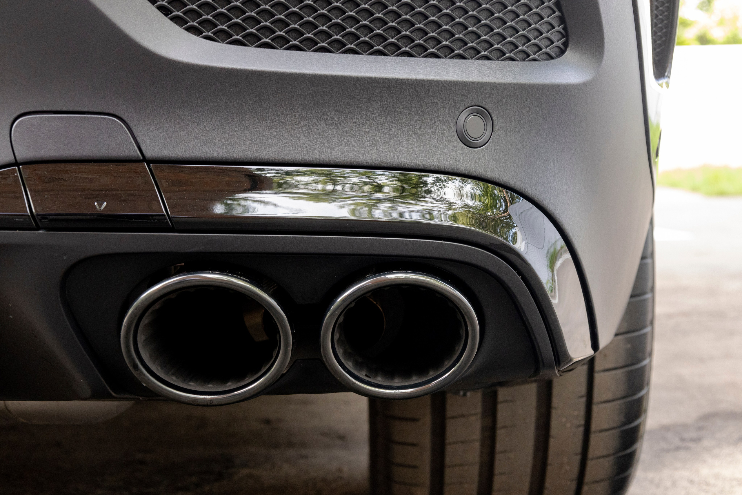 Фотосессия с мотоциклами и автомобилями. Предметный фотограф в Москве и Московской области