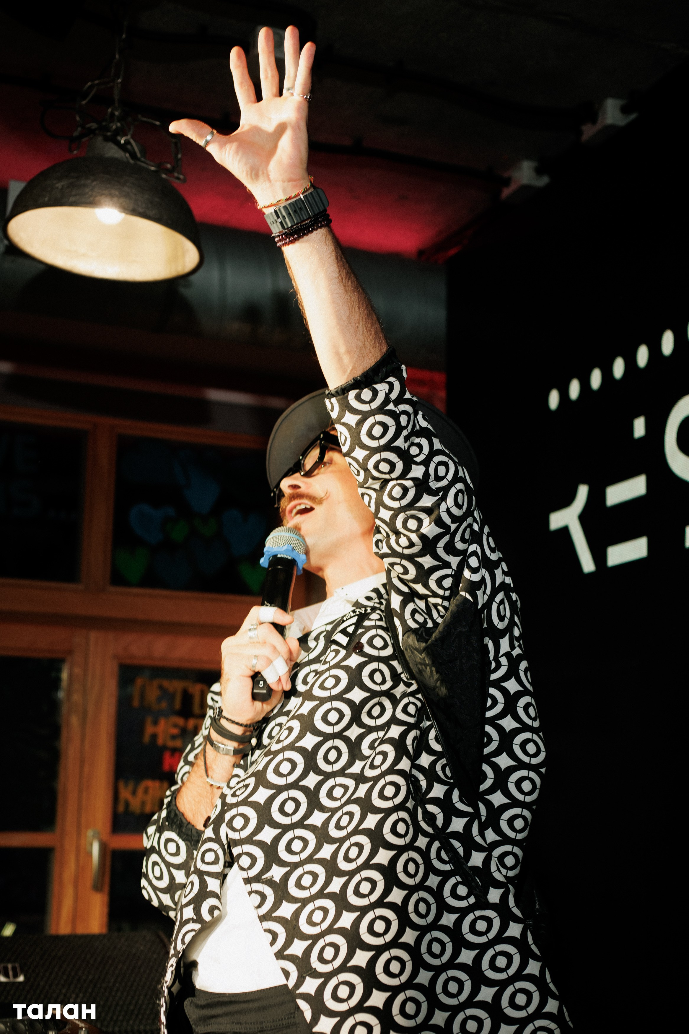 ВИНОТЕКА [бар+магаз] — BIRTHDAY PARTY. СВОИ. ФОТООТЧЕТЫ-СОБЫТИЯ-МЕСТА