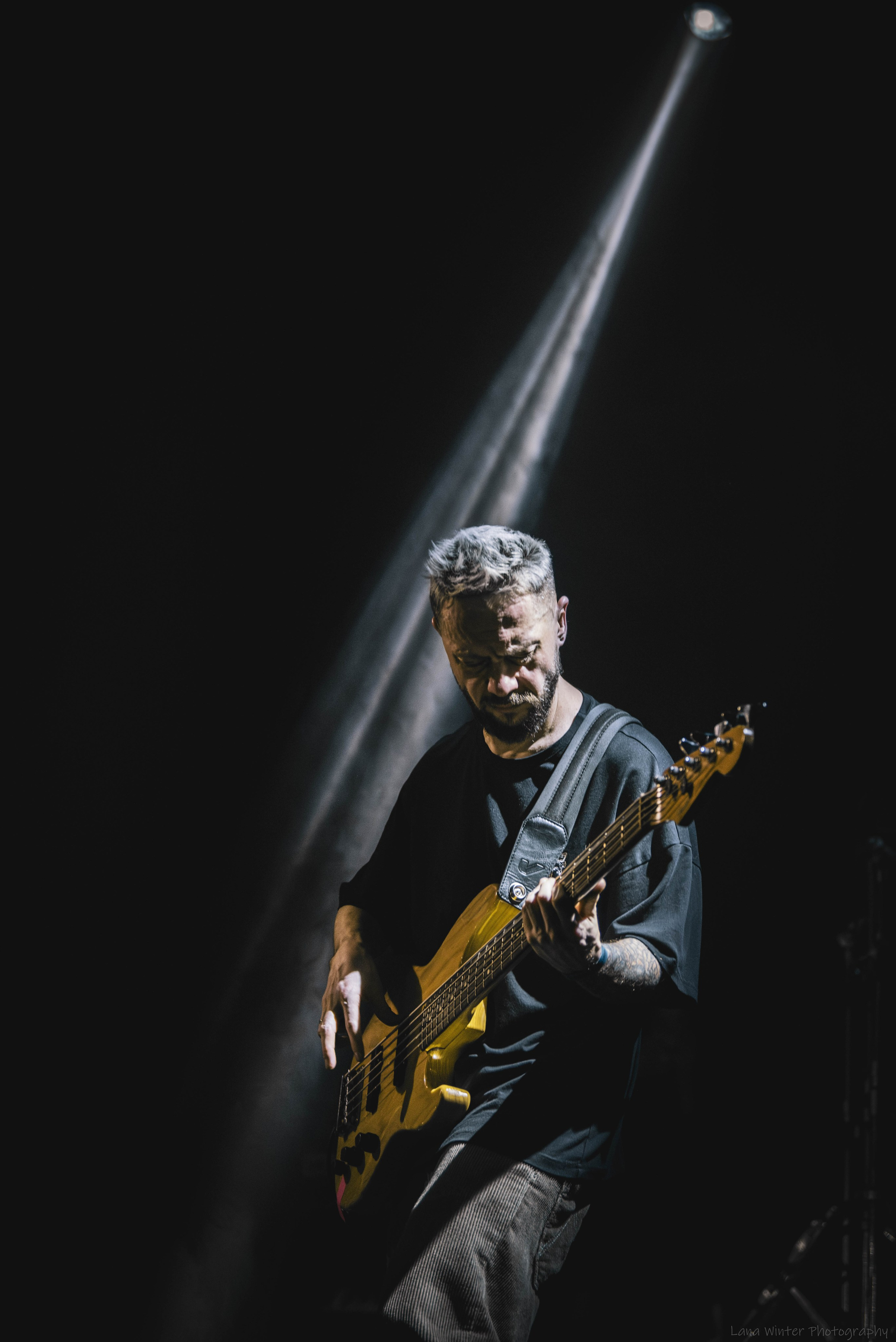 7000$ (25 января 2025 года, Москва, клуб Урбан). Фотограф Светлана Блинова, Москва и Московская область