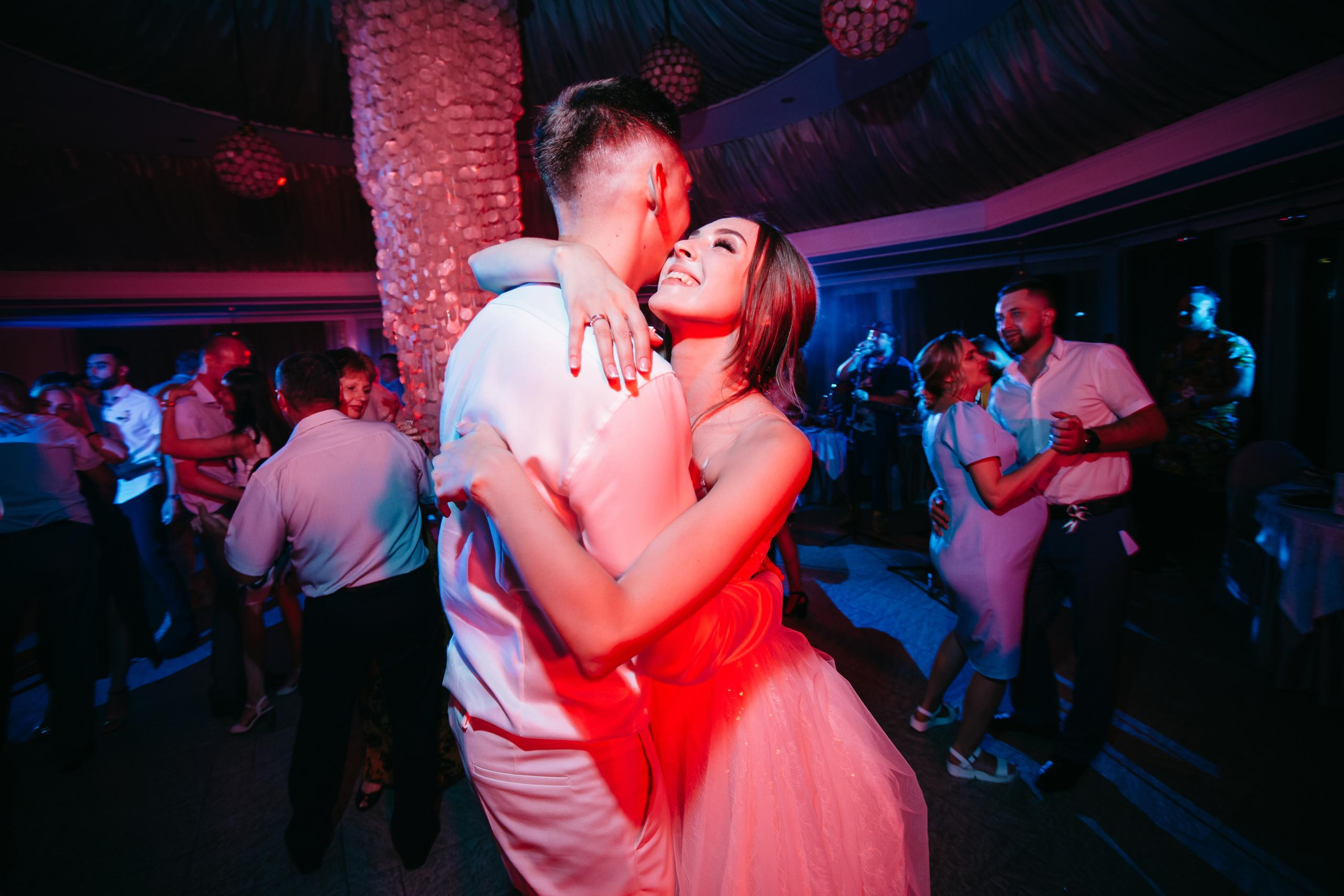 Даша и Сергей. Свадебный и семейный фотограф Ворожейкин Олег. Фотографирую во Владиво