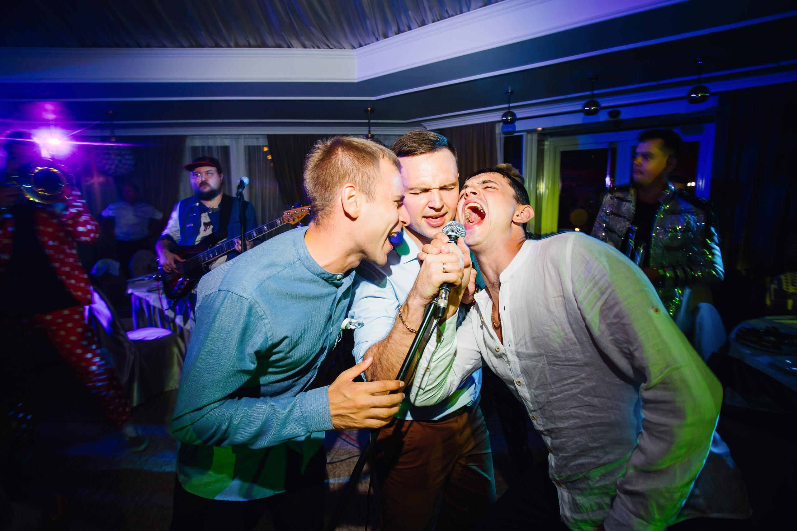 Даша и Сергей. Свадебный и семейный фотограф Ворожейкин Олег. Фотографирую во Владиво