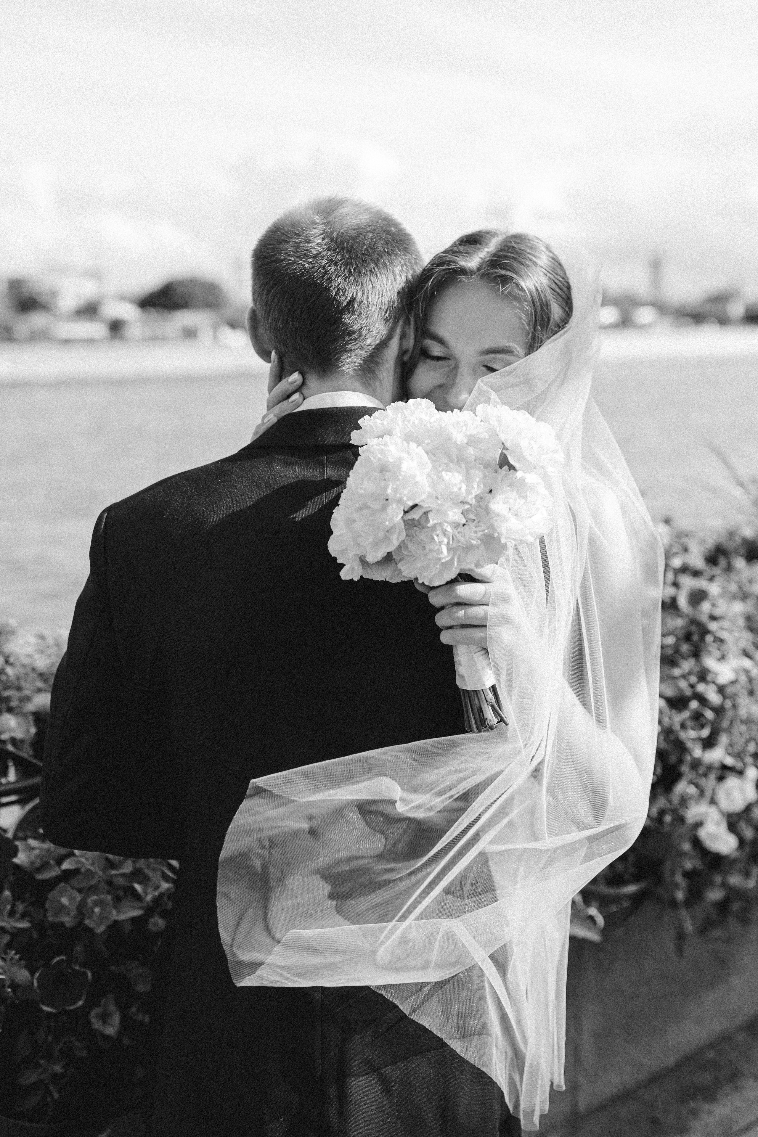 Набережная. Свадебный фотограф Курзина Ольга | Москва