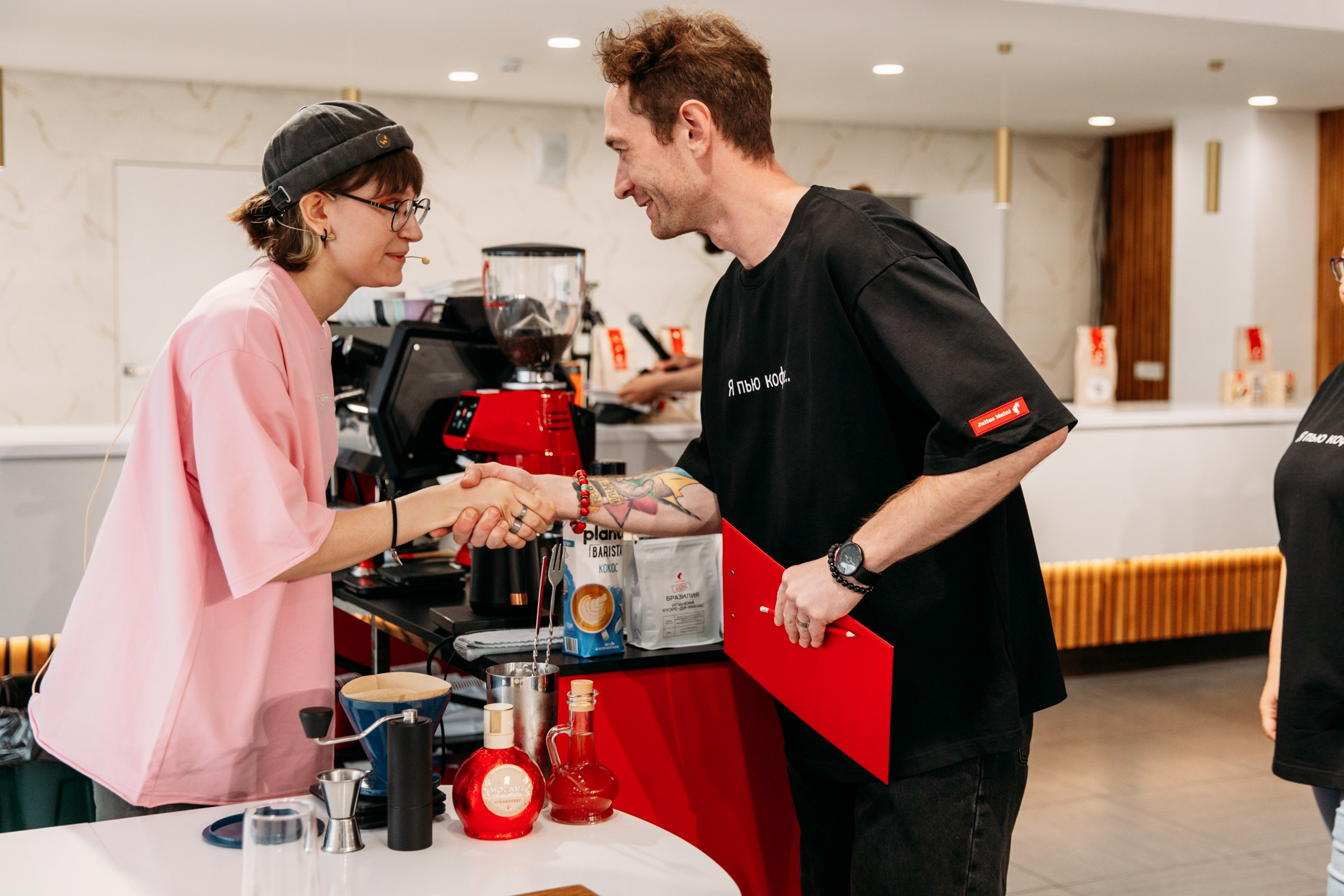 Чемпионат для бариста от Julius Meinl 2025. Фотограф в Иркутске Евгения Айвазова