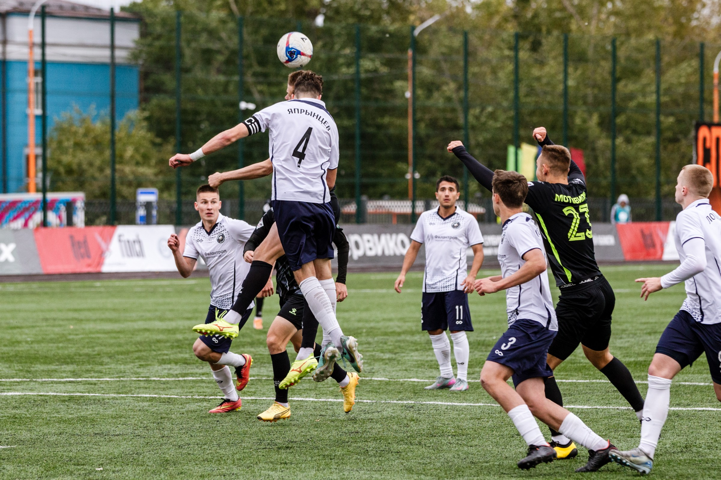 Первенство России по футболу LEON-Вторая лига Б | ФК Иркутск — Космос (Долгопрудный) | 14.09.25. Фотограф в Иркутске Евгения Айвазова