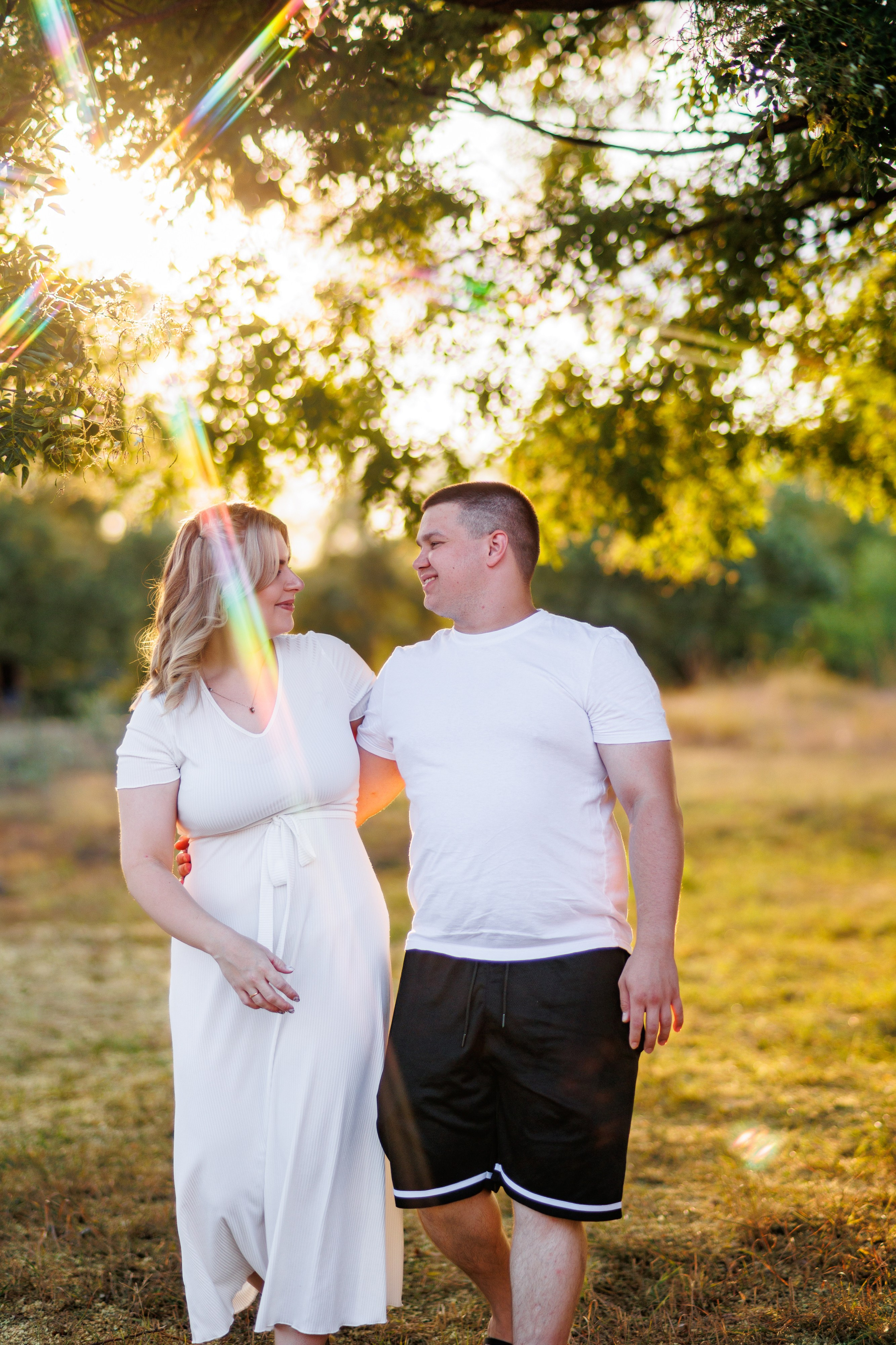 Прогулка на природе. Свадебный и семейный фотограф в Армавире