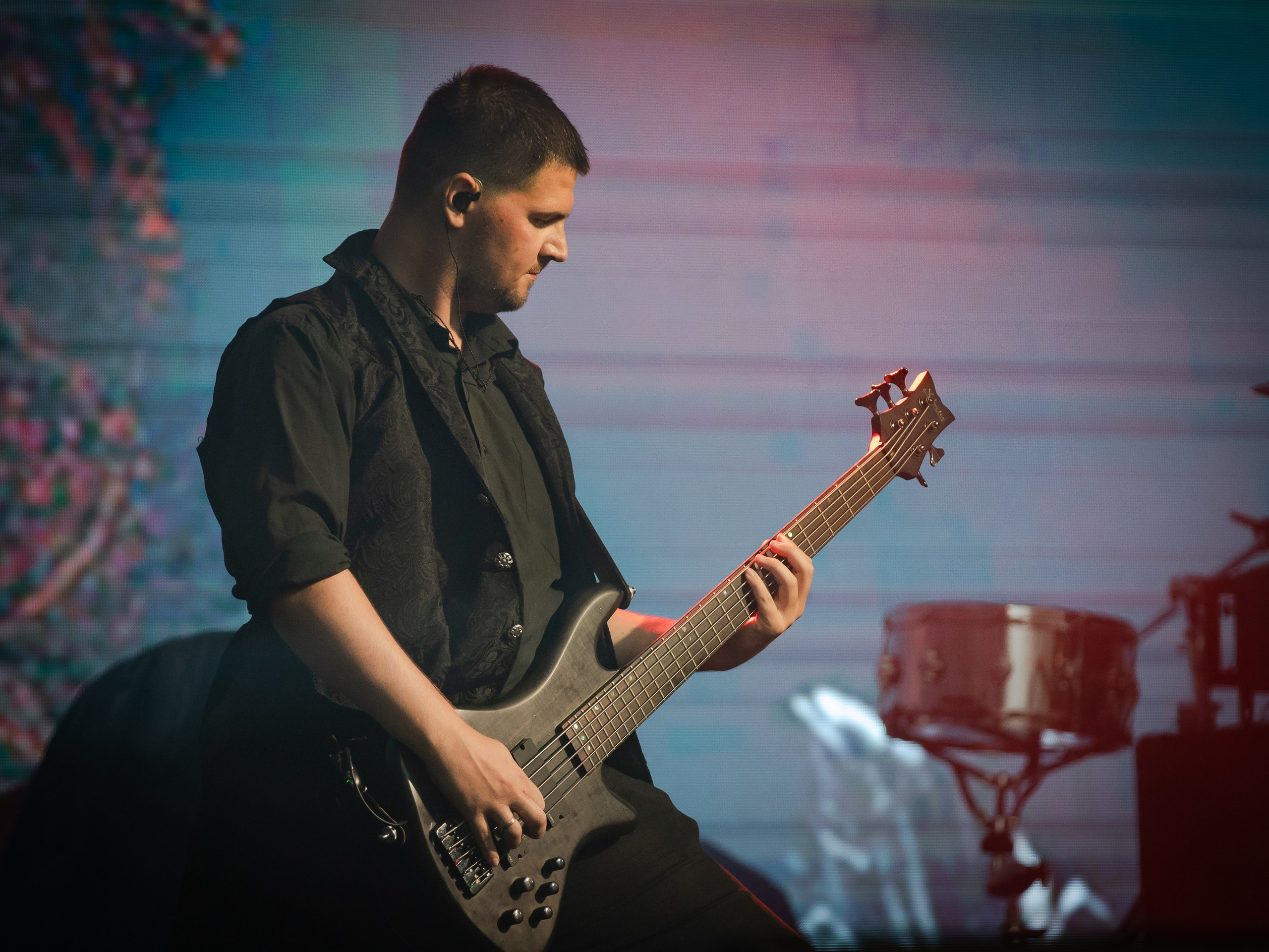 Saphath. Крылья Сахалина. Фотограф. г. Южно-Сахалинск. Олег Толстов