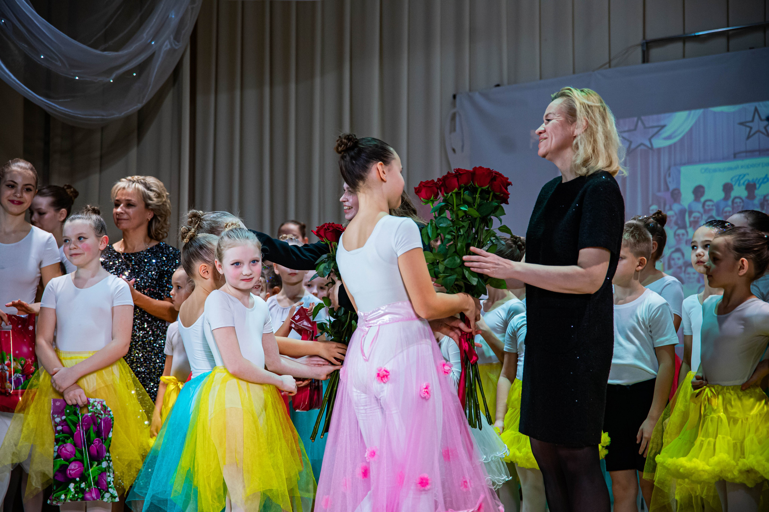 «Конфетти» Юбилейный концерт «Твори Добро». Фотограф Дарья Маташкова