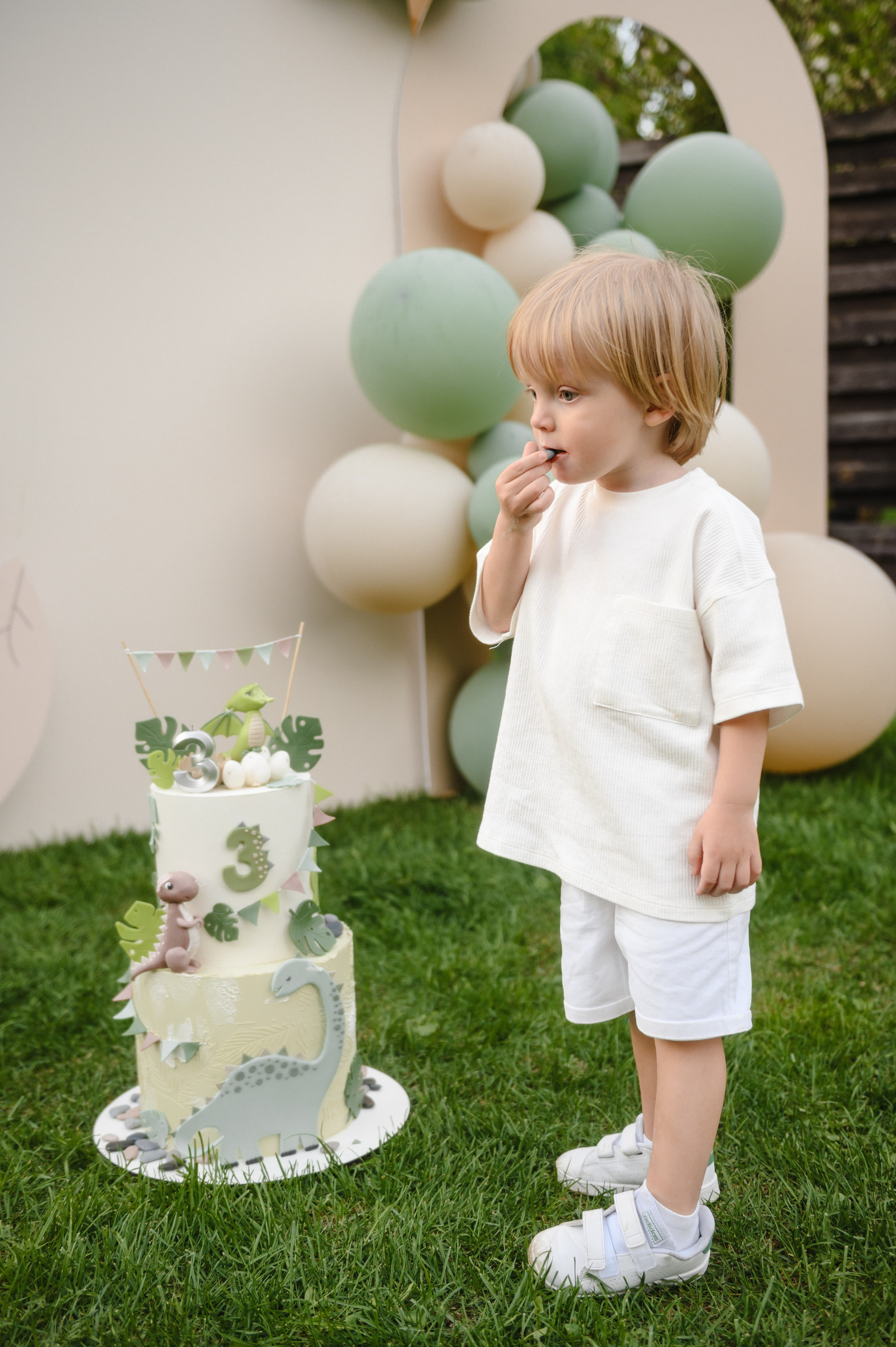 Василий. Фотограф в Туле|Москве. Контент-съёмка, женские портреты, репортажные и съёмки для брендов