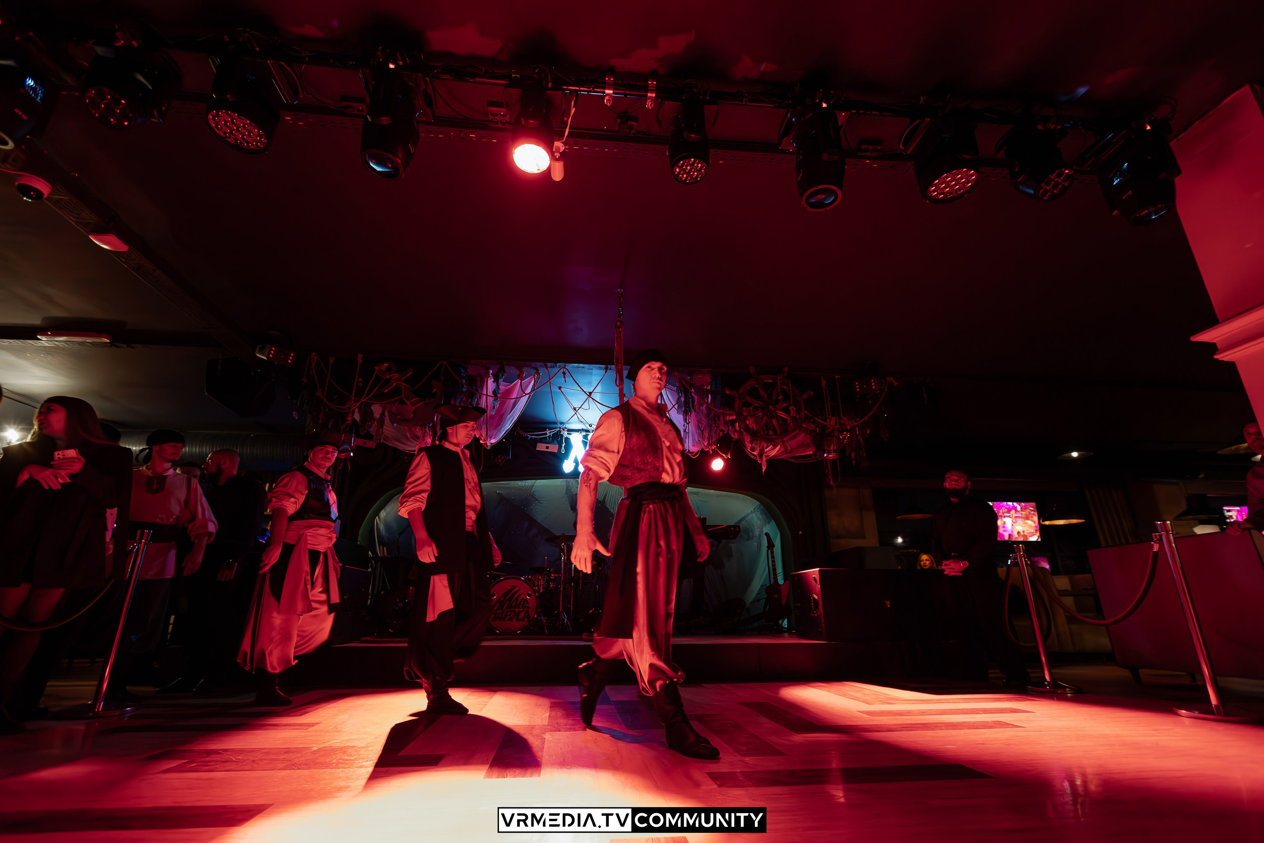 Ресторан «Мюнхен»: Часть команды — часть корабля