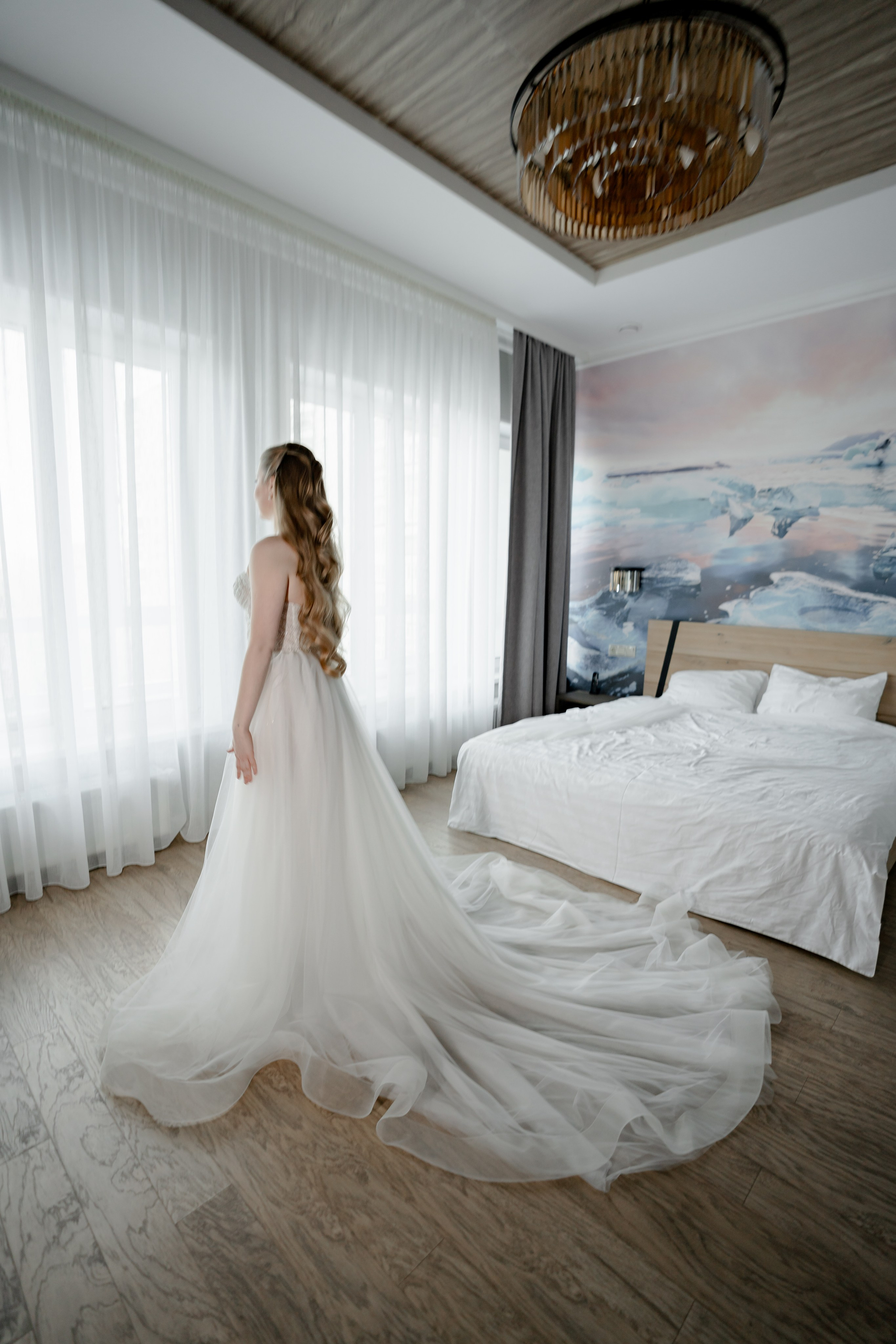 СВАДЕБНАЯ СЬЕМКА СБОРОВ В ОТЕЛЕ И ВЫЕЗД НА ЦЕРЕМОНИЮ (СНЯТО В СИБИРЕ В НИЖНЕВАРТОВСКЕ)М. Профессиональный фотограф, Санкт-Петербург — Виктория Богомолова