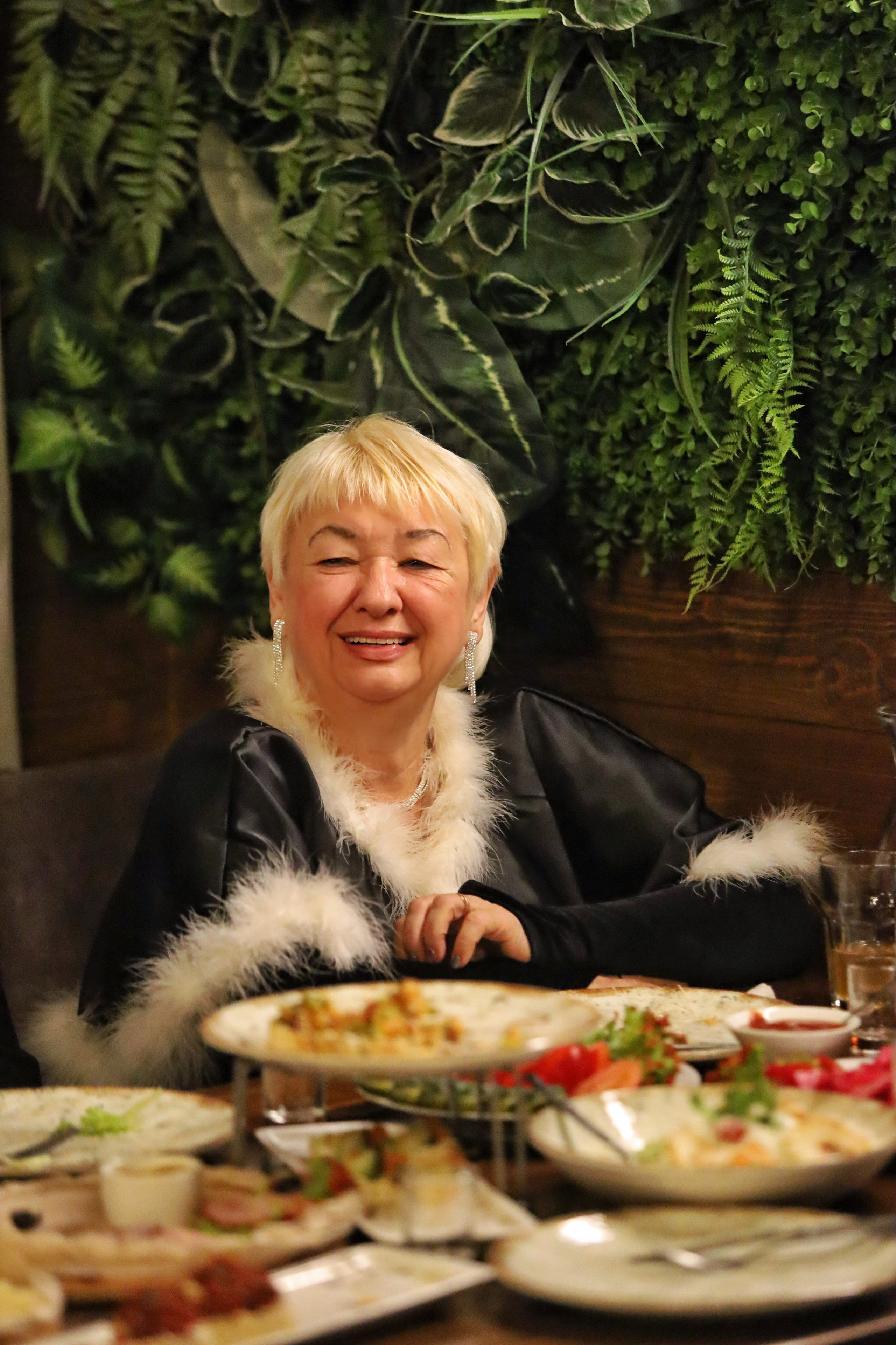 ЮБИЛЕЙ КАФЕ «ЧЕСНОК». Репортажный фотограф Анапа