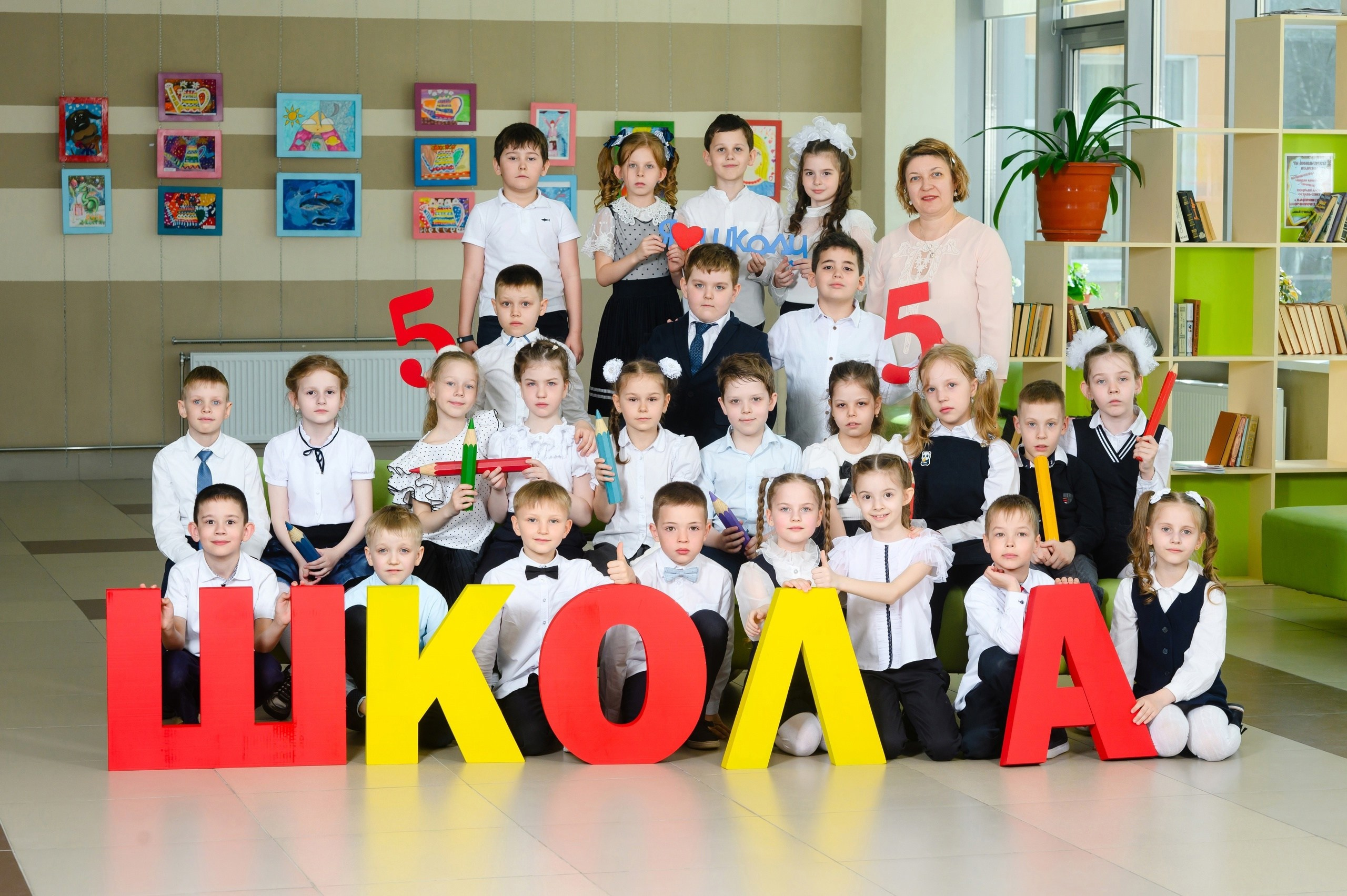 Школьная фотосессия в Томске. Студия выпускных альбомов Ольги Галкиной. Томск