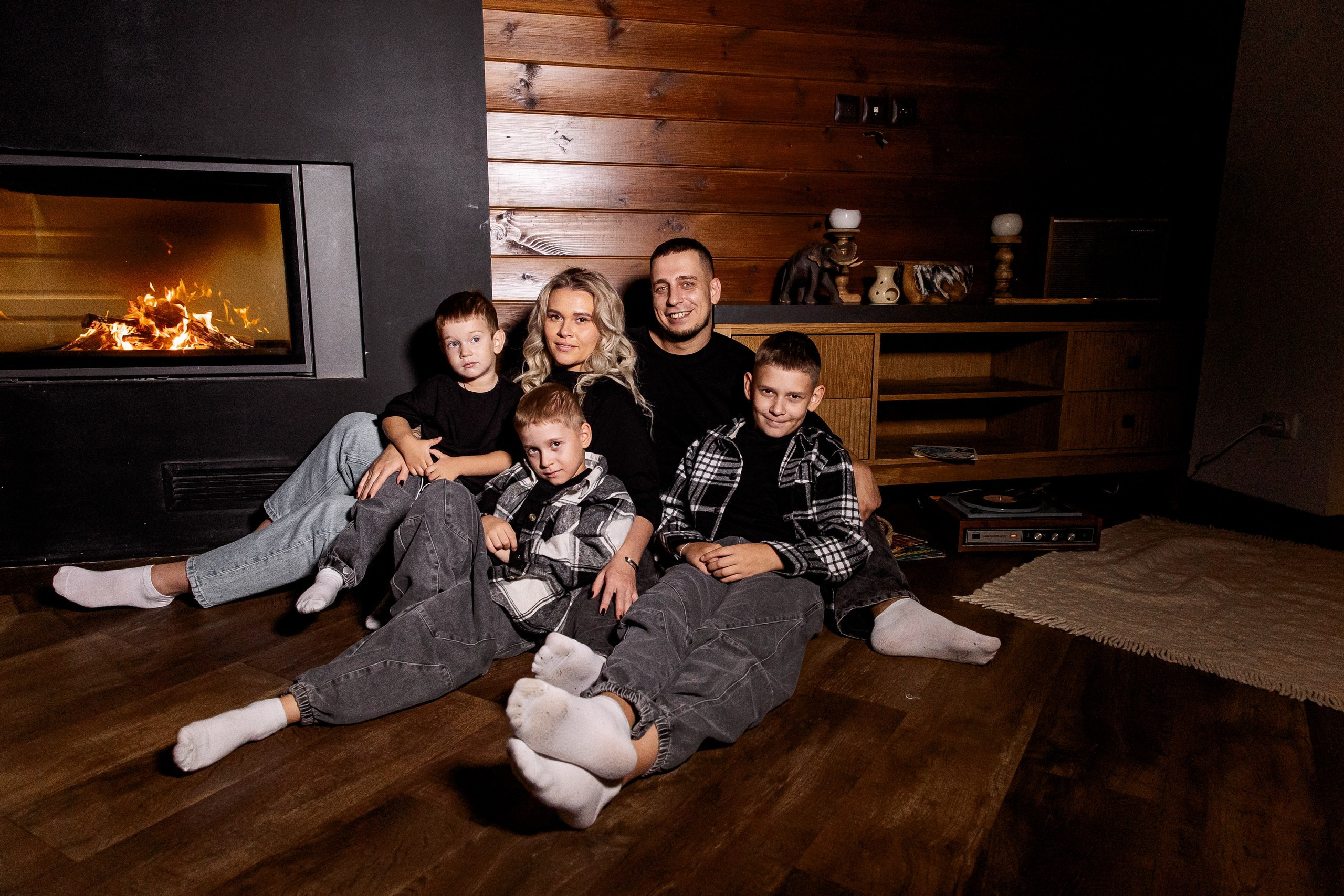 Эдуард и Дарья с сыновьями. Свадебный и семейный фотограф в Челябинске Юлия Ишимова