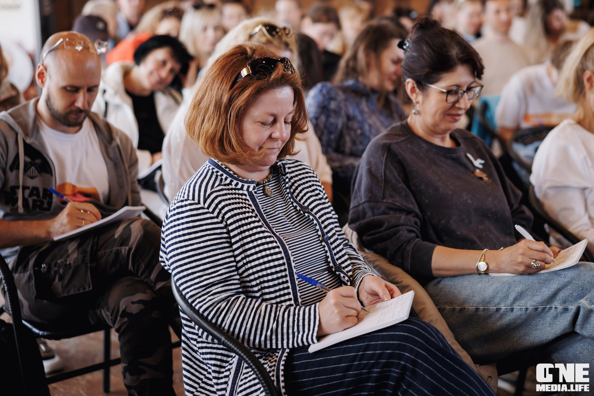 Фоторепортаж с форума «Мой бизнес. Сила в окружении». One Media Life: фоторепортажи, фотоотчеты с мероприятий и заведений