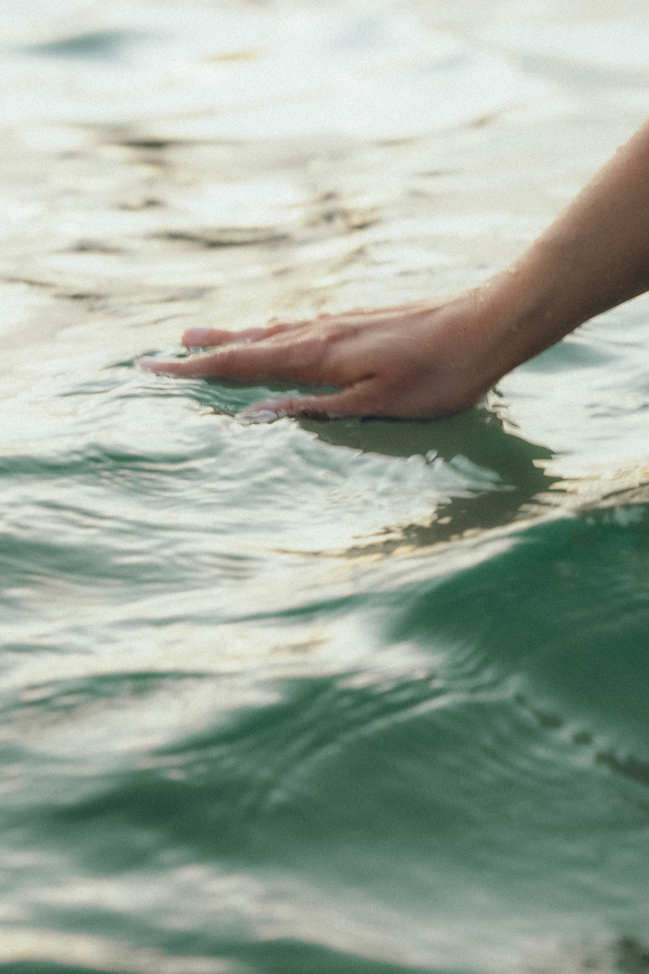 Нежность воды. Семейный и свадебный фотограф