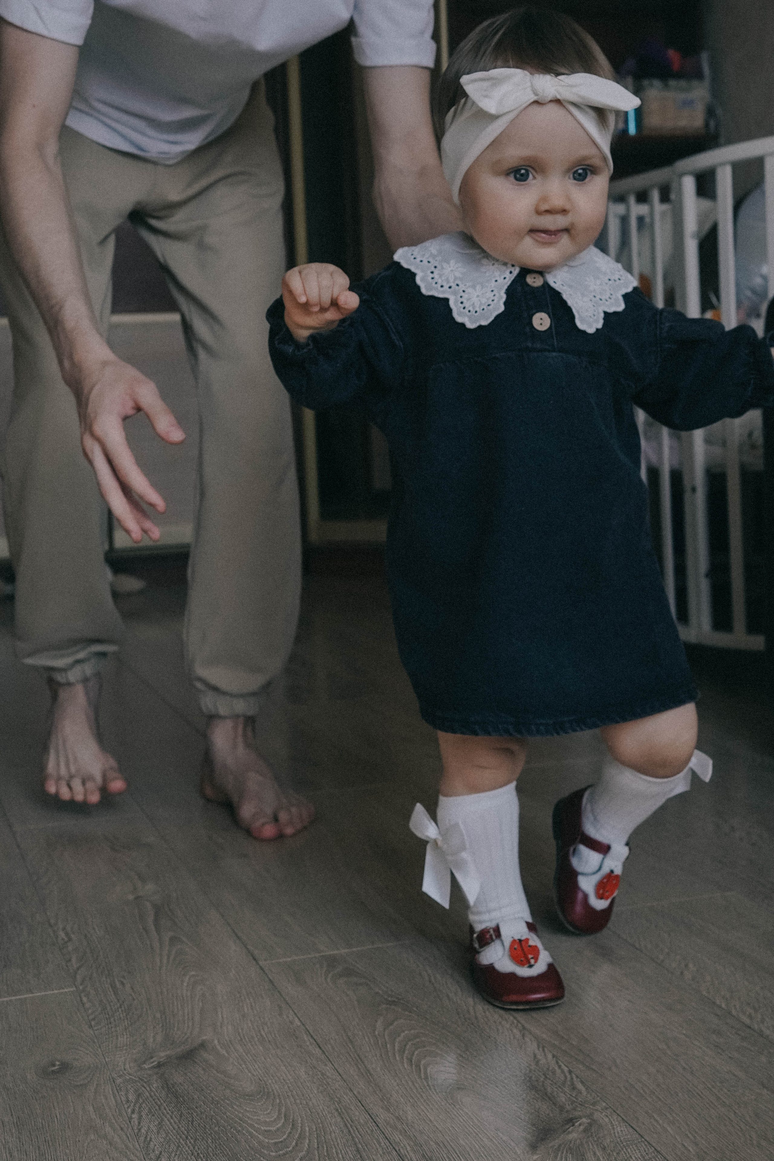 Она стала его нежностью. Семейный и свадебный фотограф