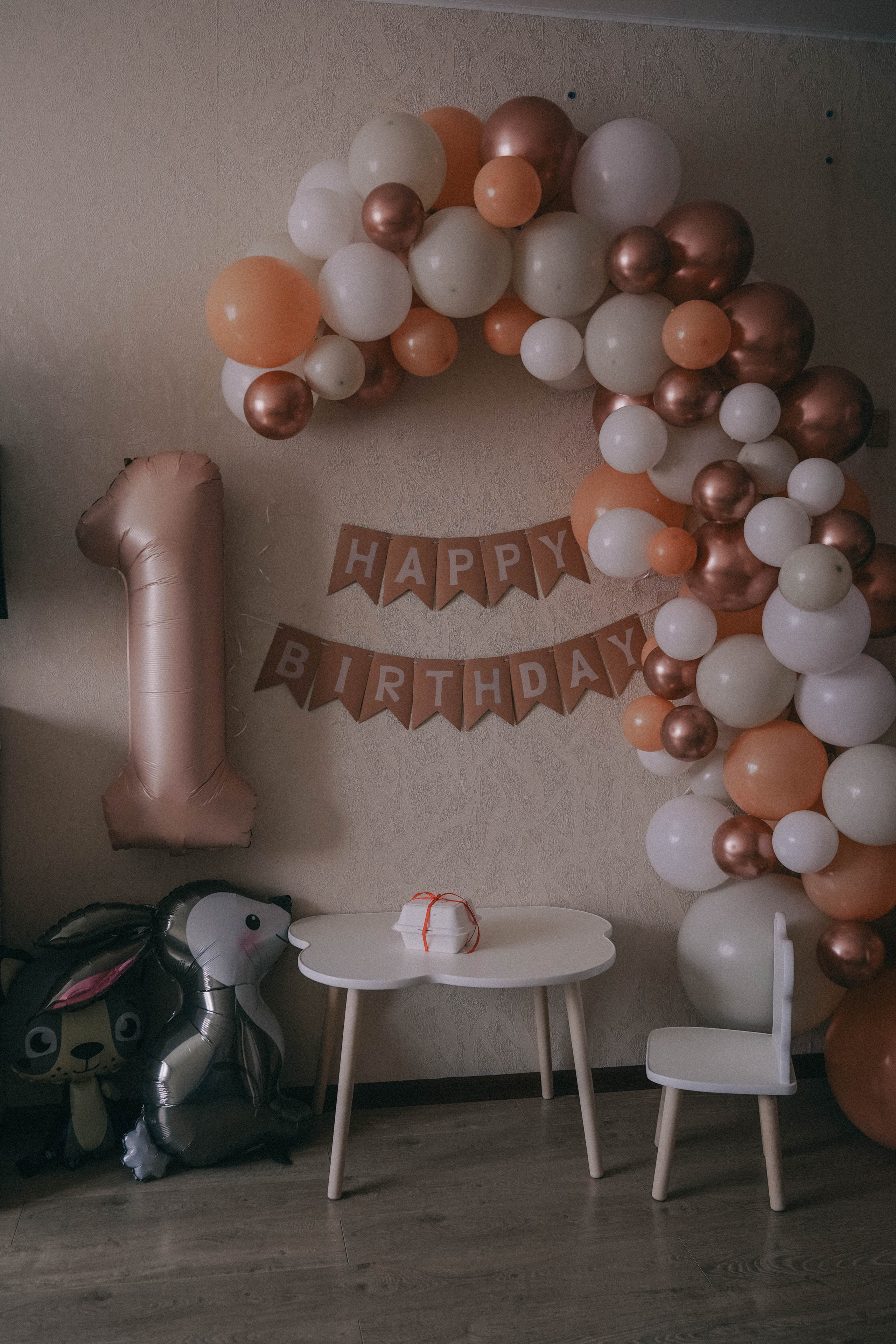 Она стала его нежностью. Семейный и свадебный фотограф