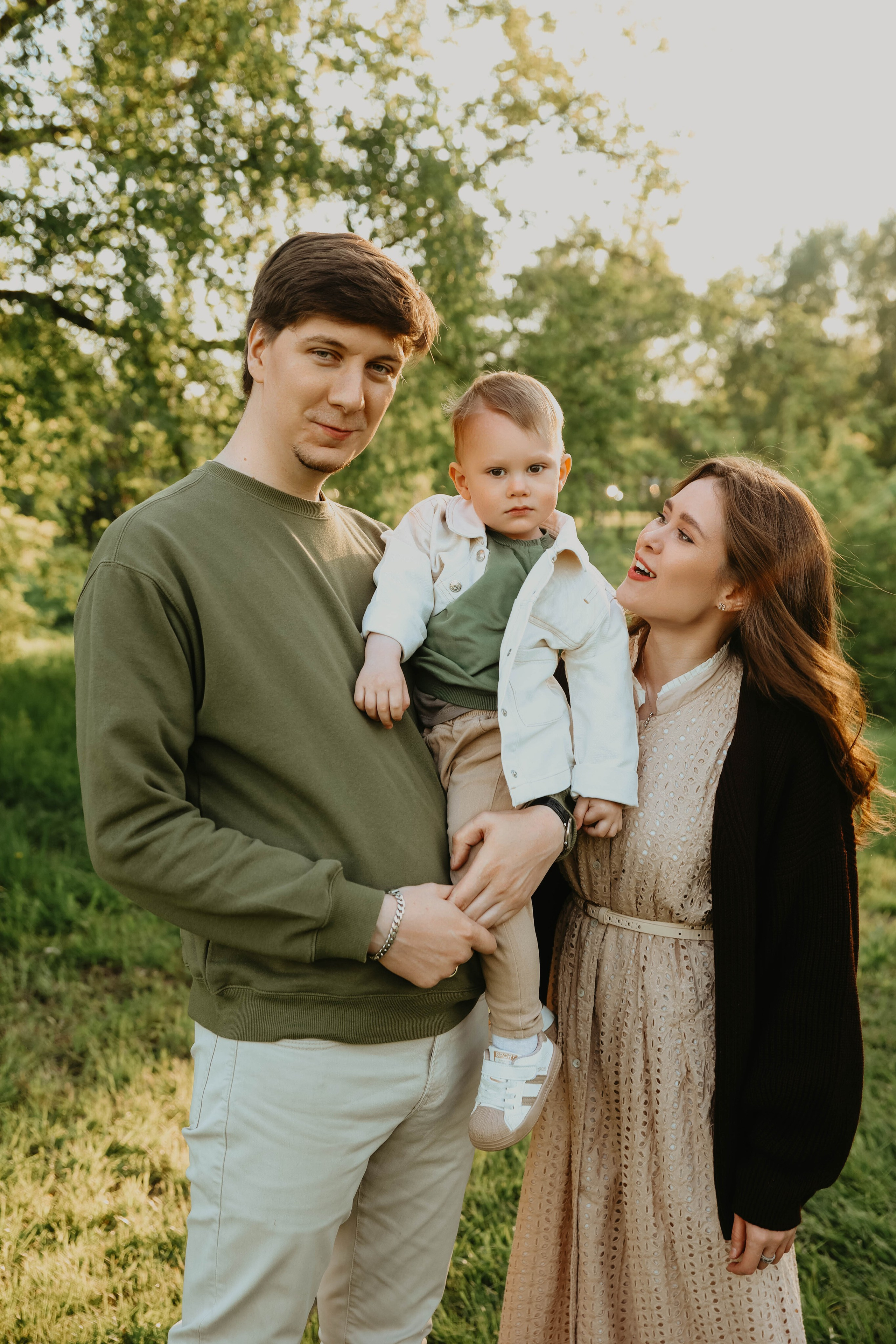 Семейная фотосессия с детьми в парке Коломенское. Свадебный и семейный фотограф в Москве