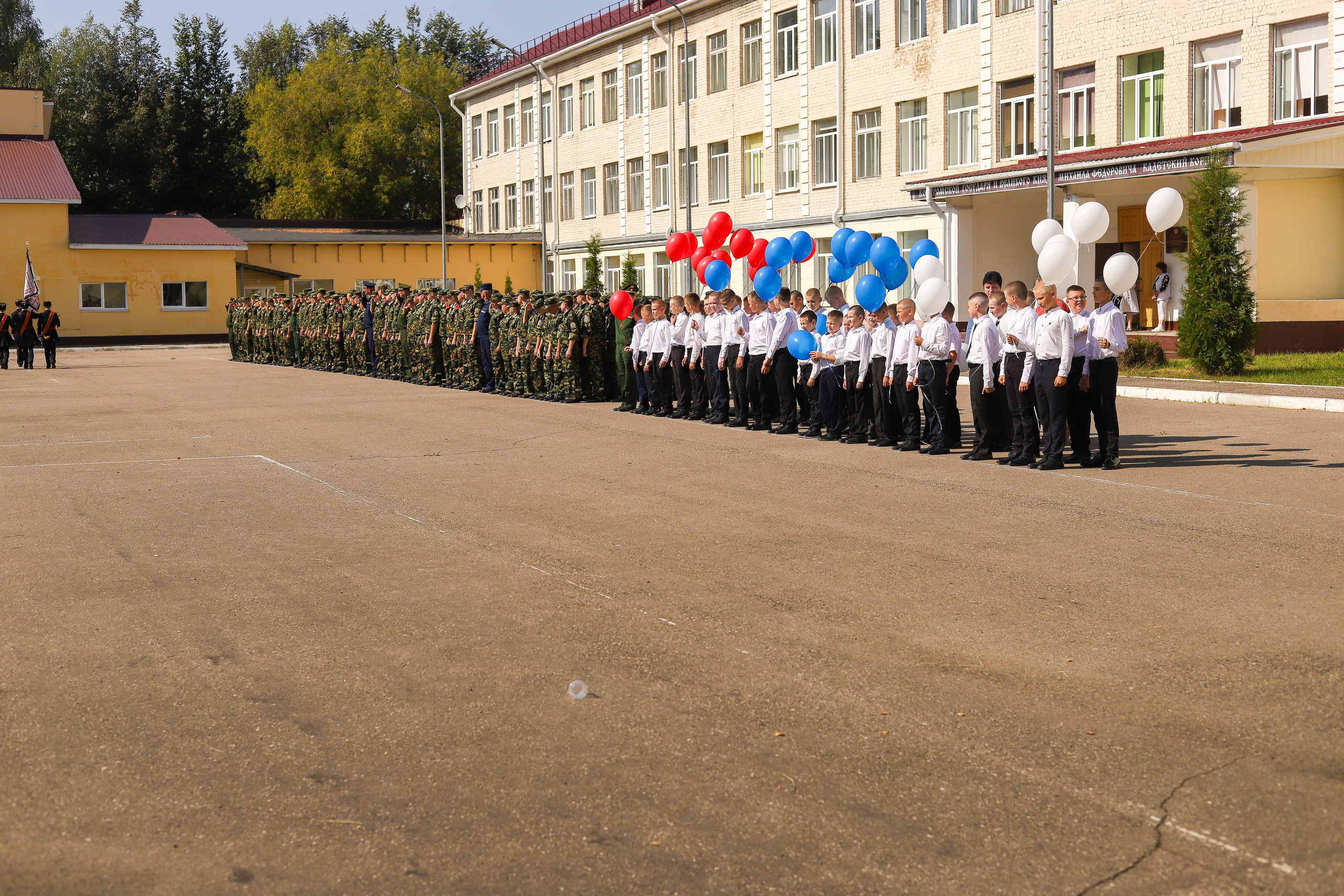 Поступление в учебное заведение. Выпускные альбомы, индивидуальные фотосессии в Костроме