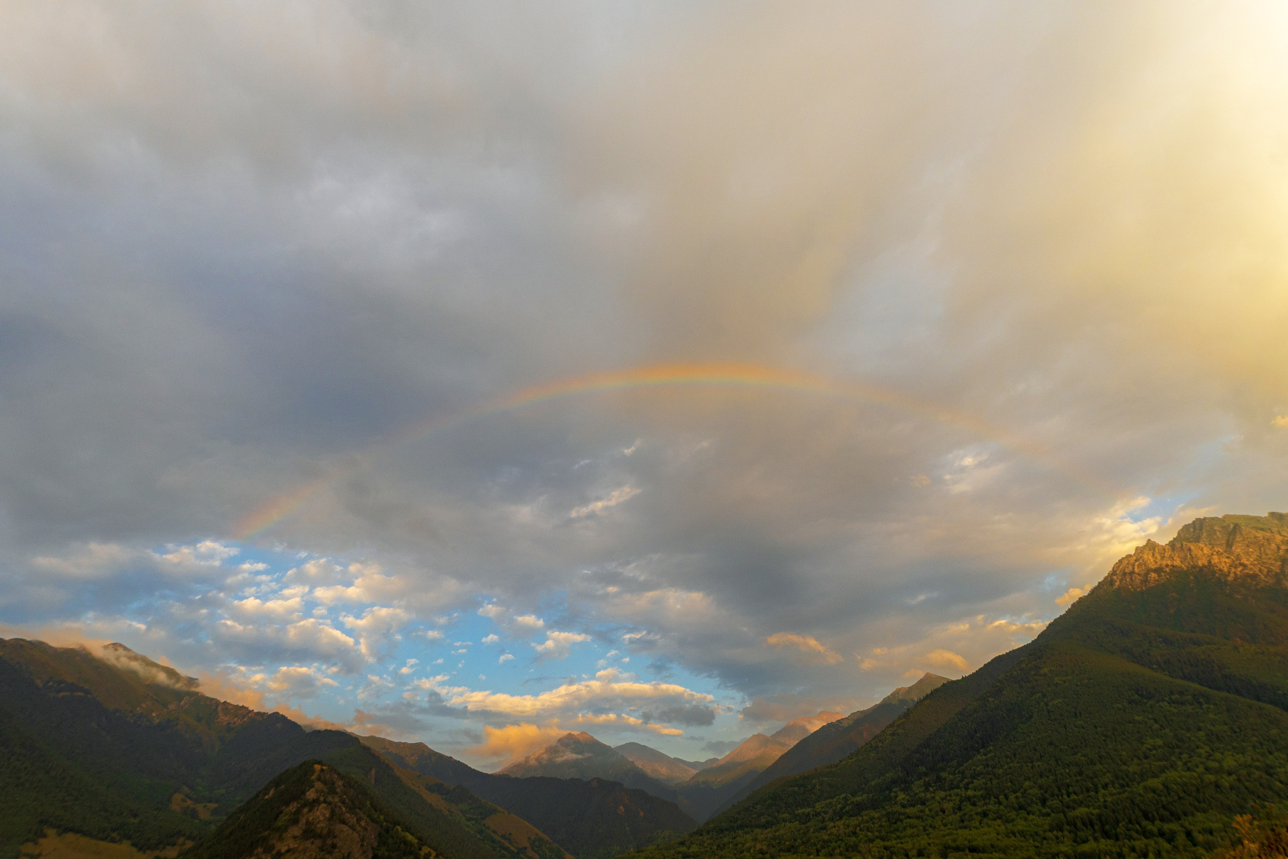Домбай. Фотохудожник Артём Парамонов