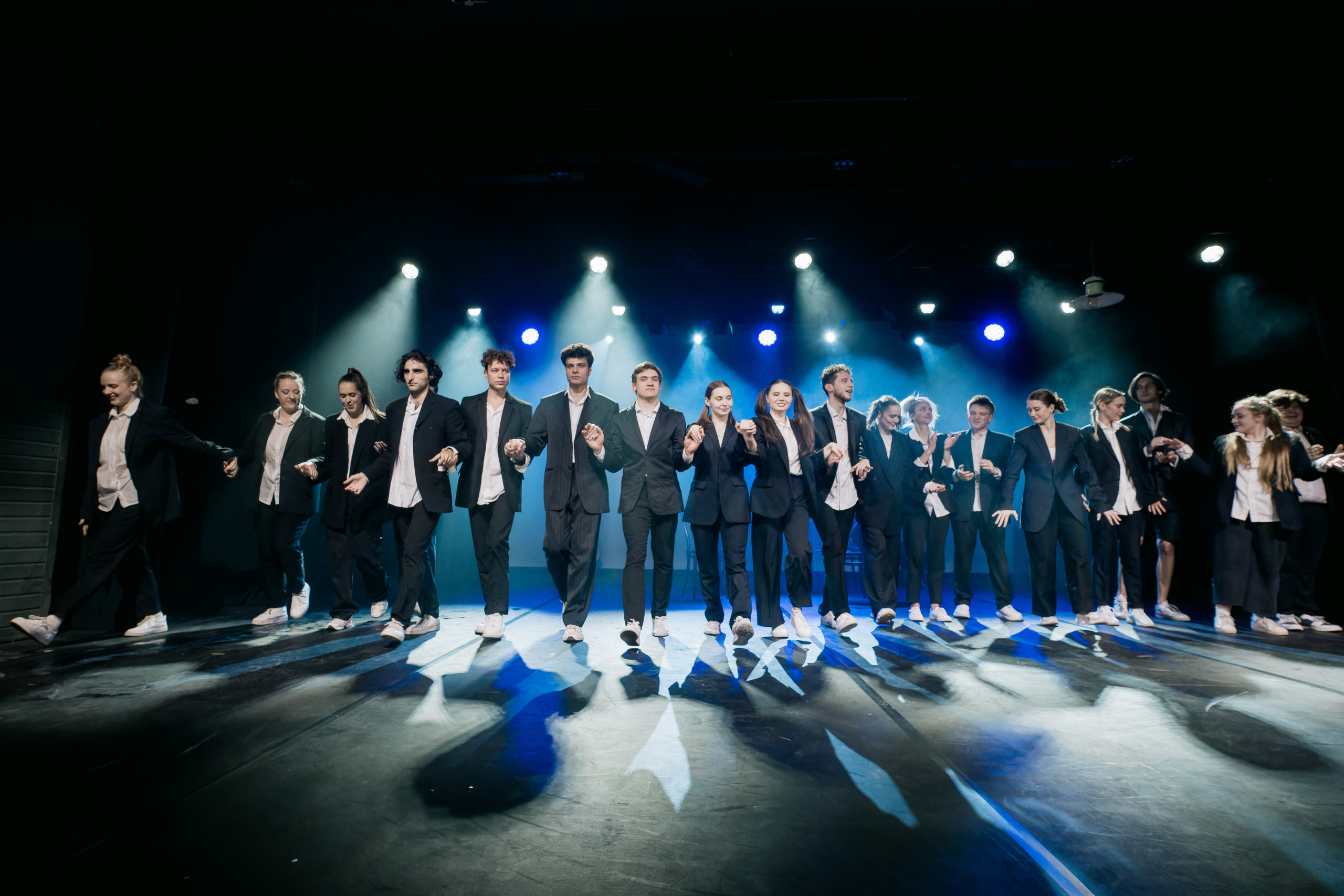 Гришаевцы: Вино из одуванчиков. Сайт фотографа Сергея Абрамова