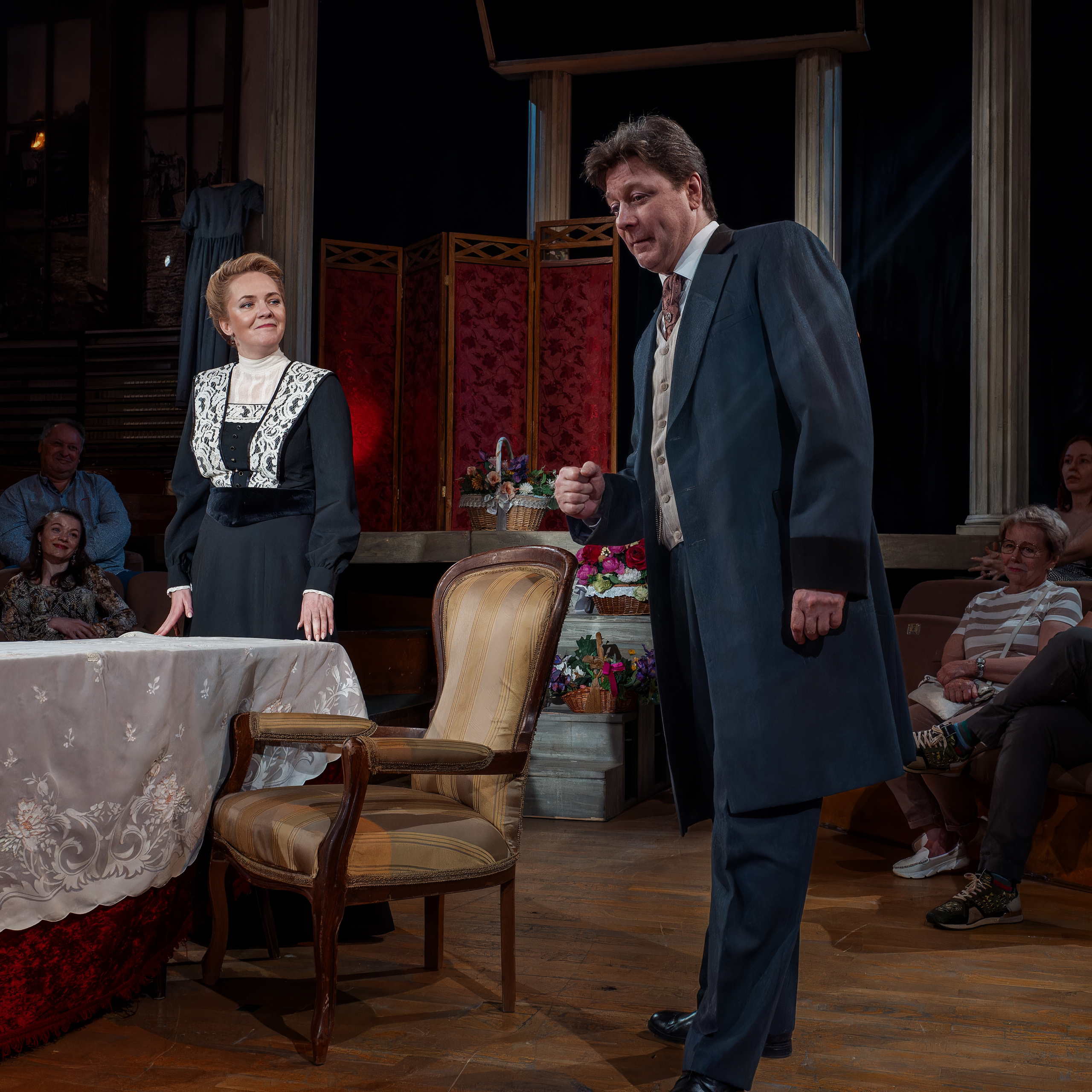 Театр Сфера: Без вины виноватые. Сайт фотографа Сергея Абрамова