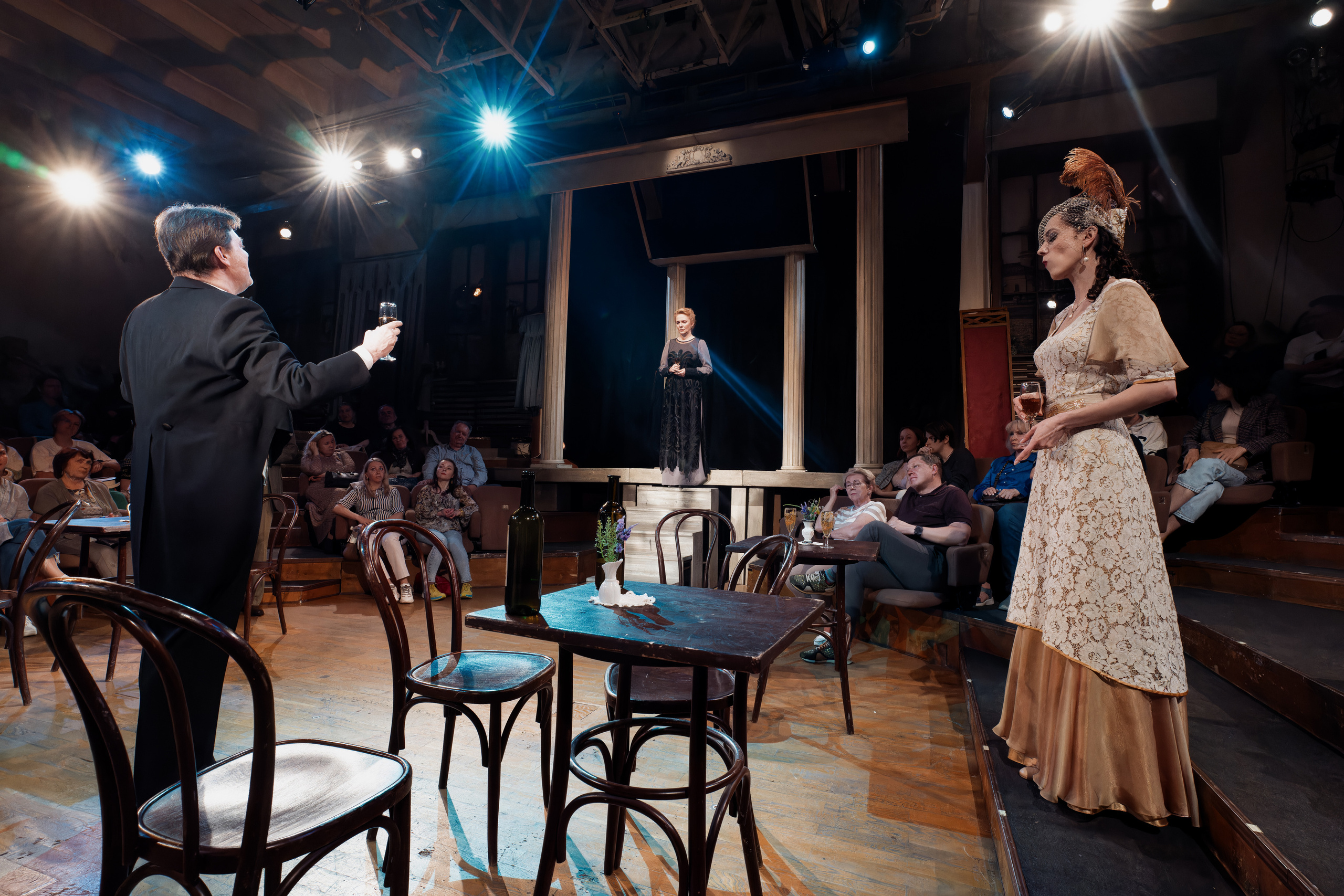 Театр Сфера: Без вины виноватые. Сайт фотографа Сергея Абрамова