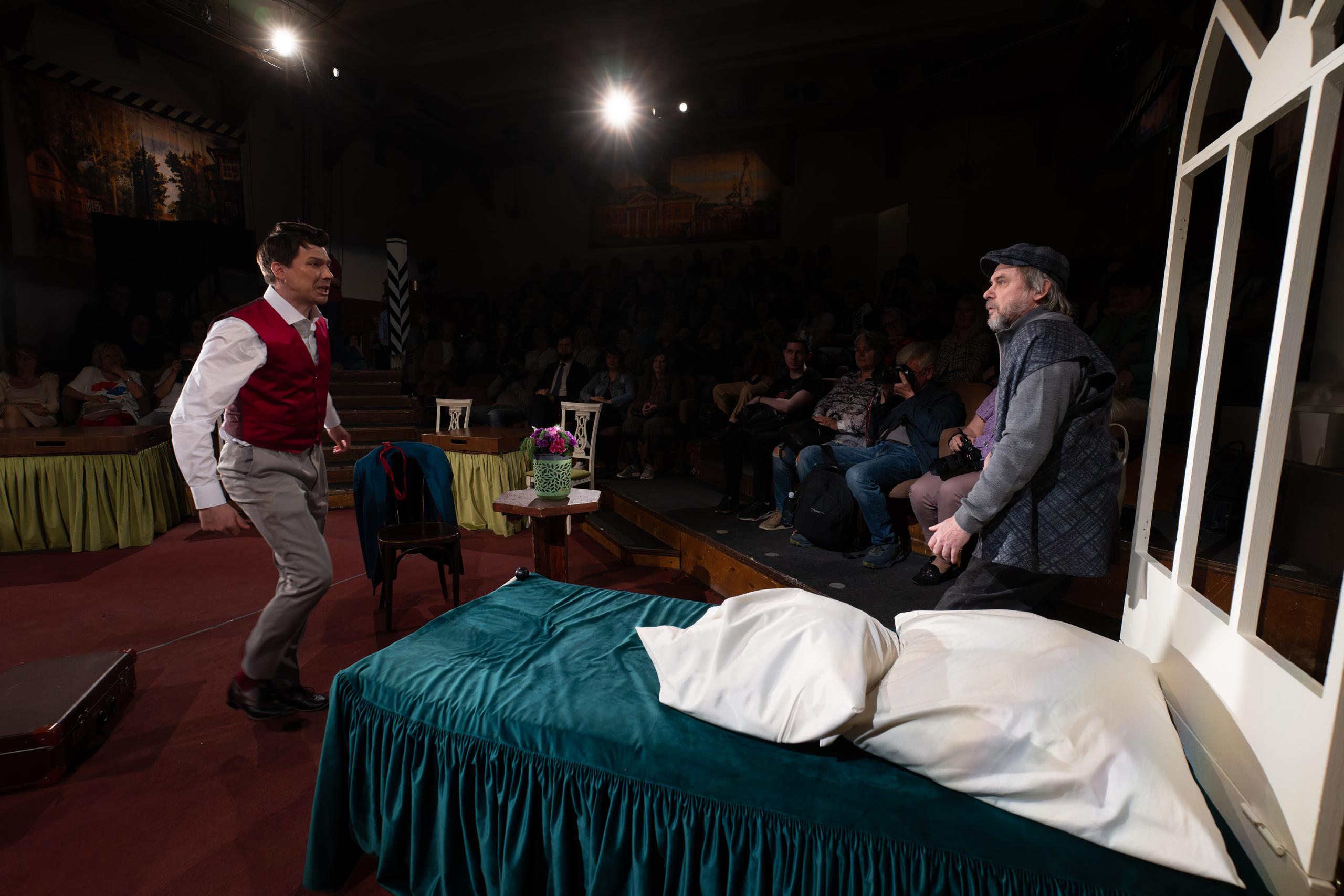 Театр Сфера: Ревизор. Сайт фотографа Сергея Абрамова