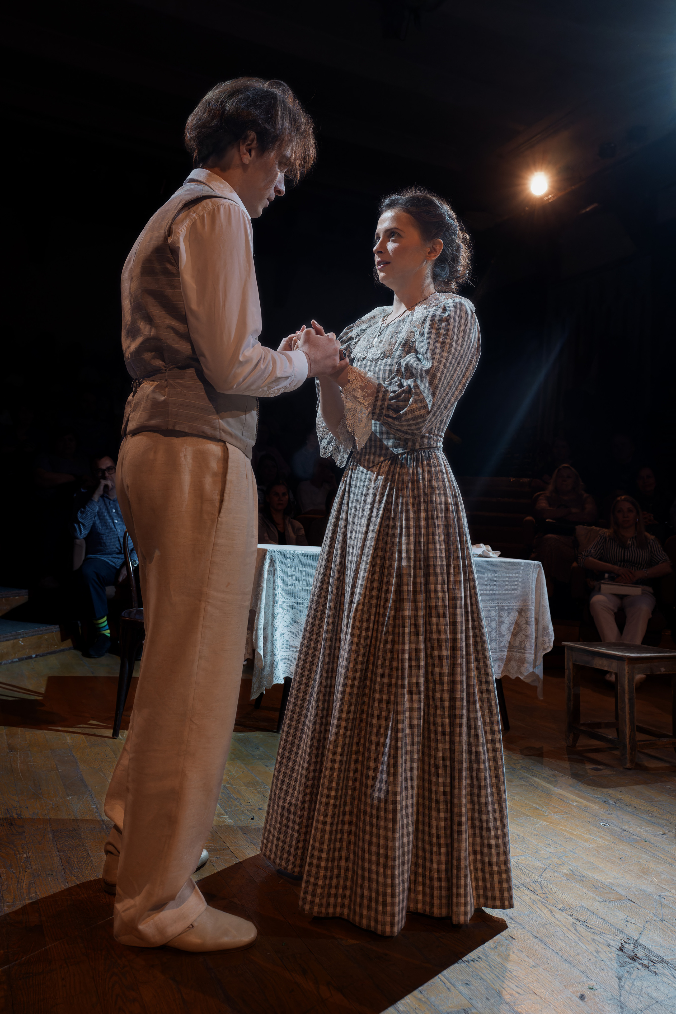 Театр Сфера: Без вины виноватые. Сайт фотографа Сергея Абрамова