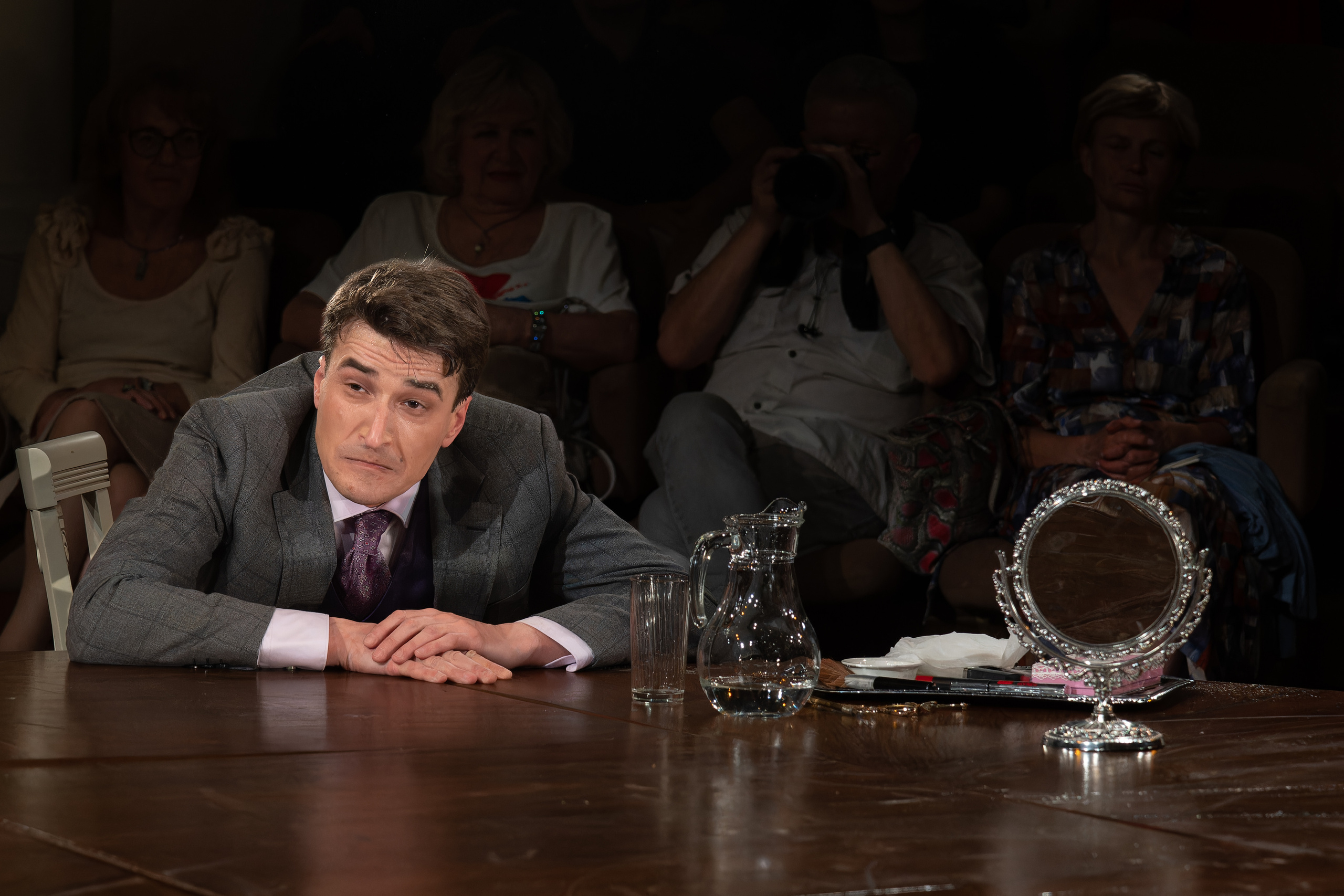 Театр Сфера: Ревизор. Сайт фотографа Сергея Абрамова