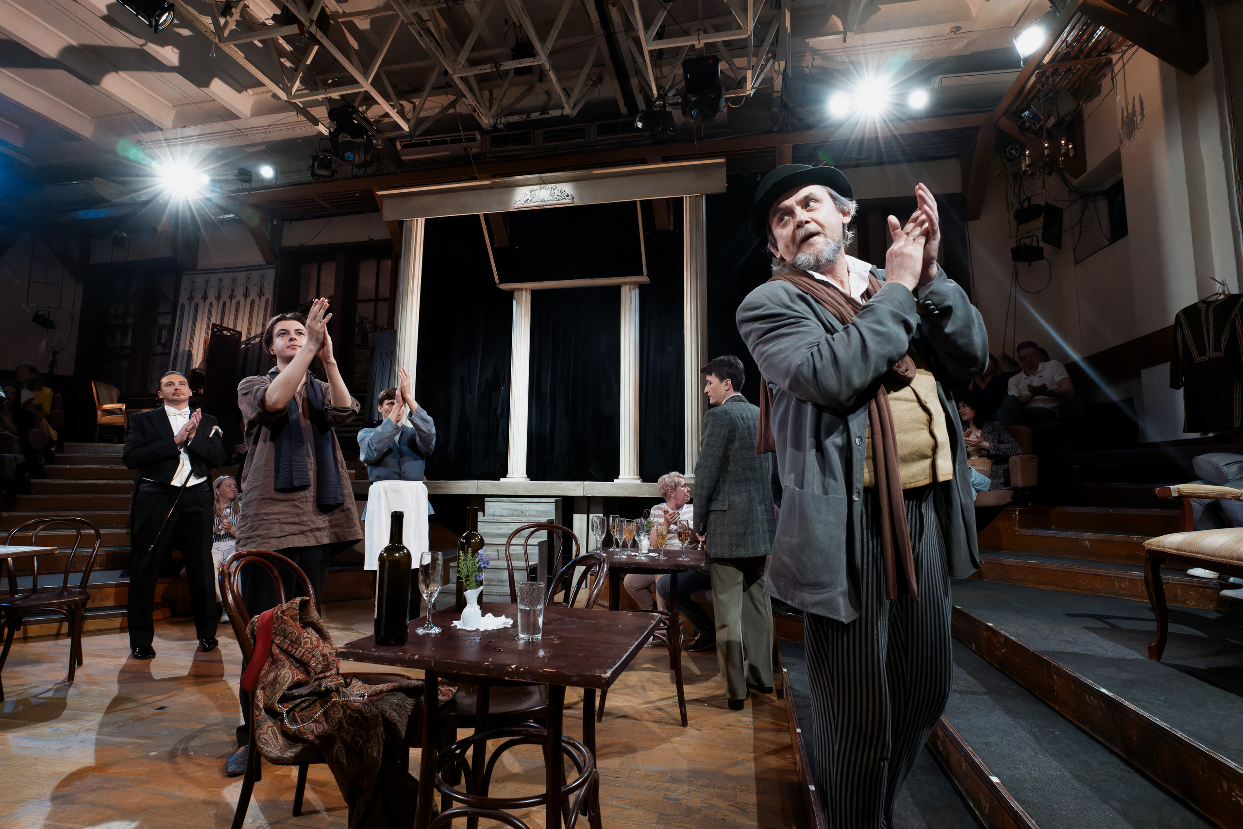 Театр Сфера: Без вины виноватые. Сайт фотографа Сергея Абрамова