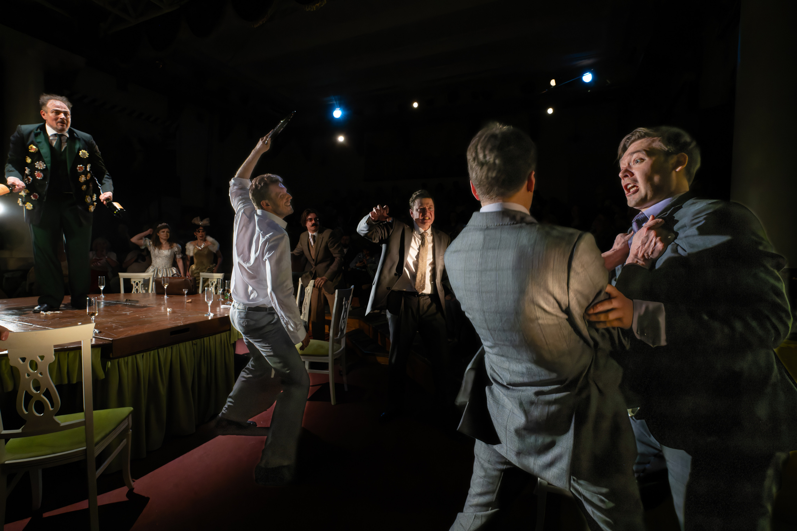 Театр Сфера: Ревизор. Сайт фотографа Сергея Абрамова