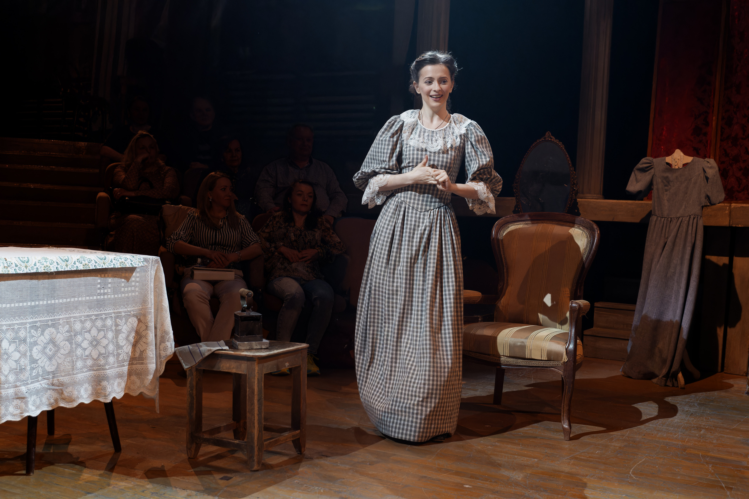 Театр Сфера: Без вины виноватые. Сайт фотографа Сергея Абрамова