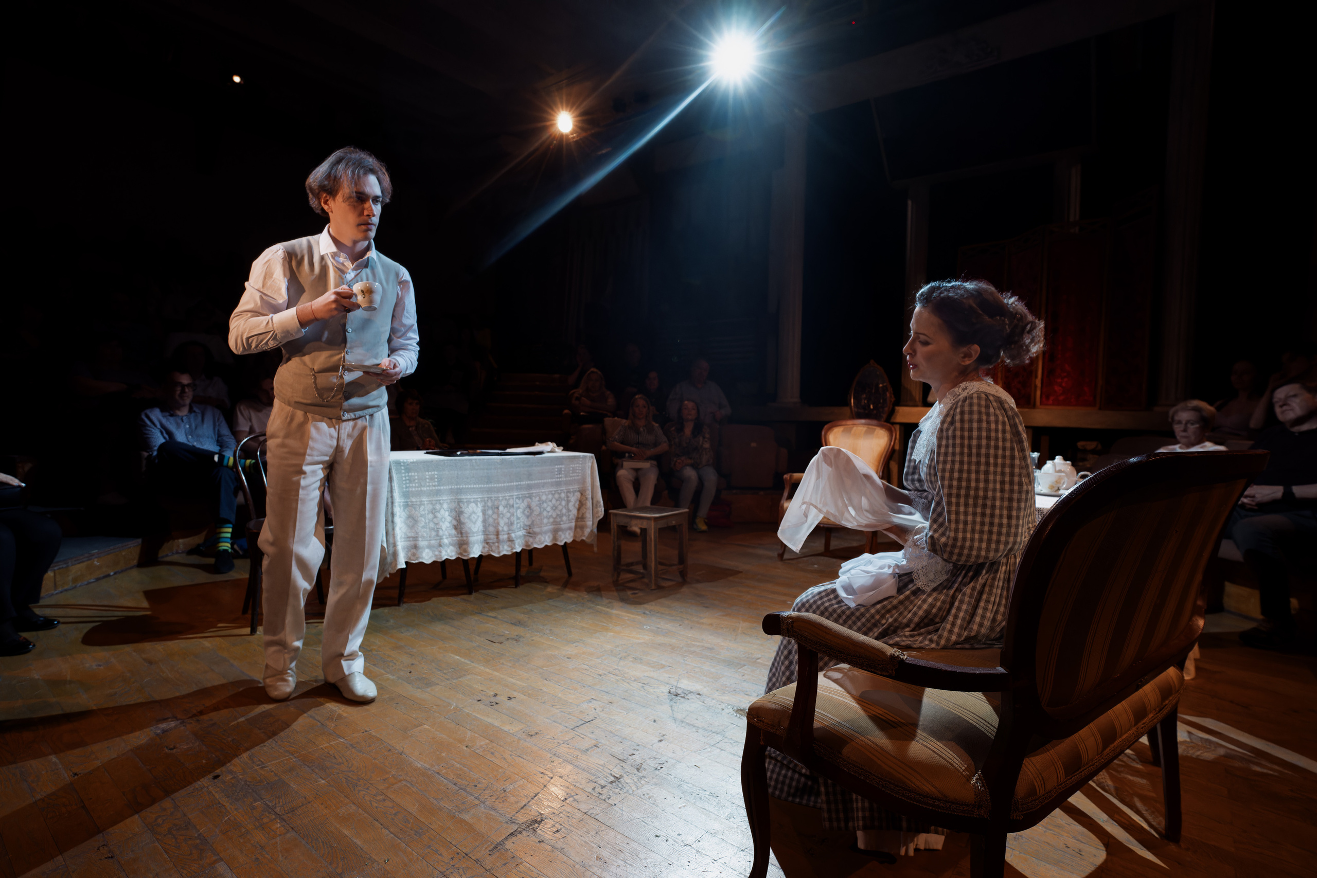 Театр Сфера: Без вины виноватые. Сайт фотографа Сергея Абрамова