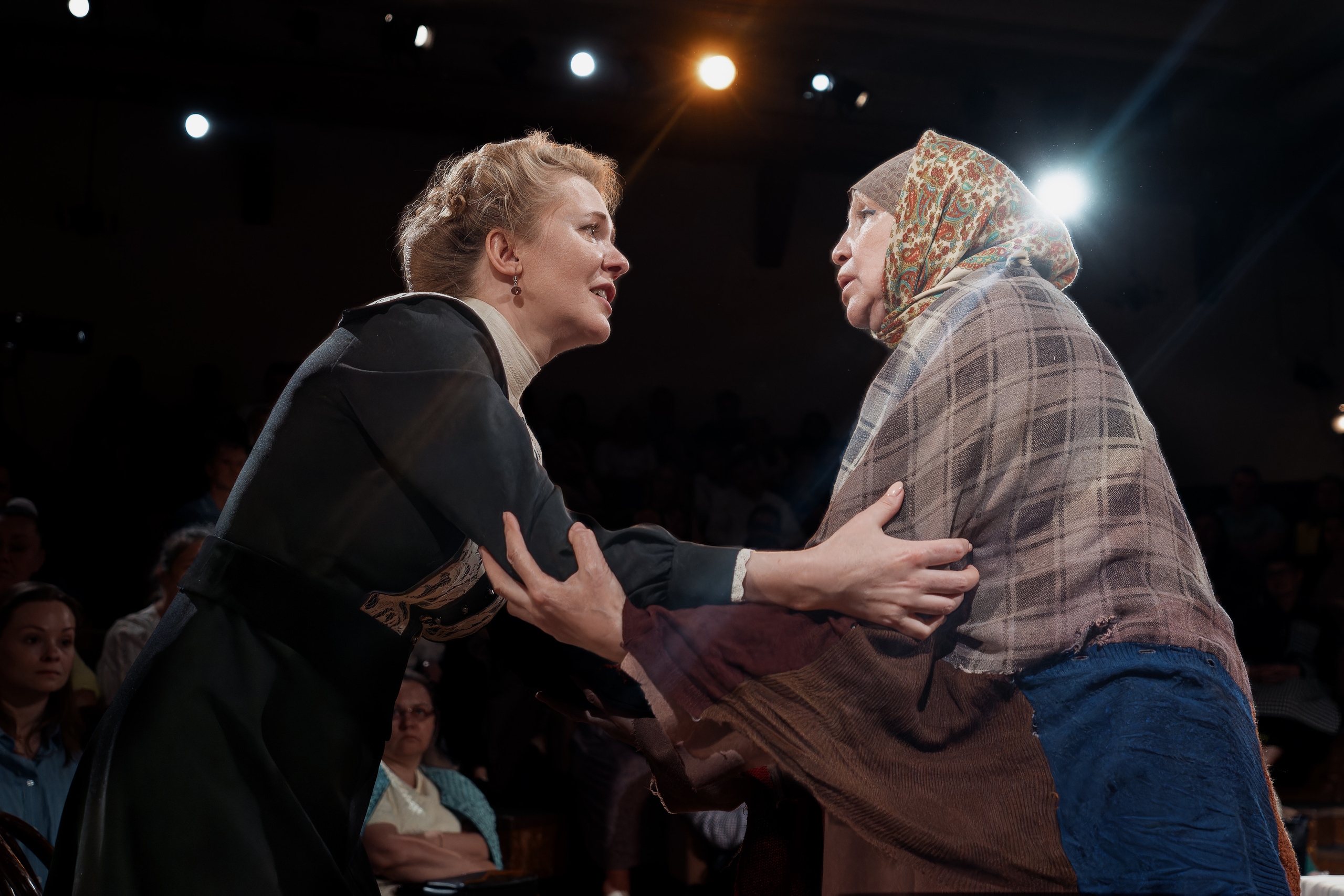 Театр Сфера: Без вины виноватые. Сайт фотографа Сергея Абрамова