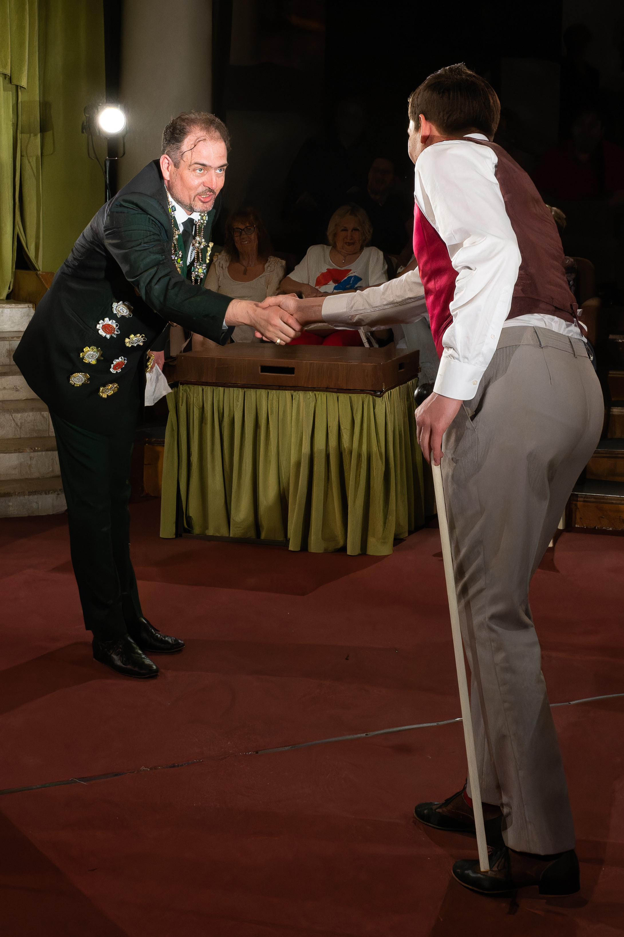 Театр Сфера: Ревизор. Сайт фотографа Сергея Абрамова